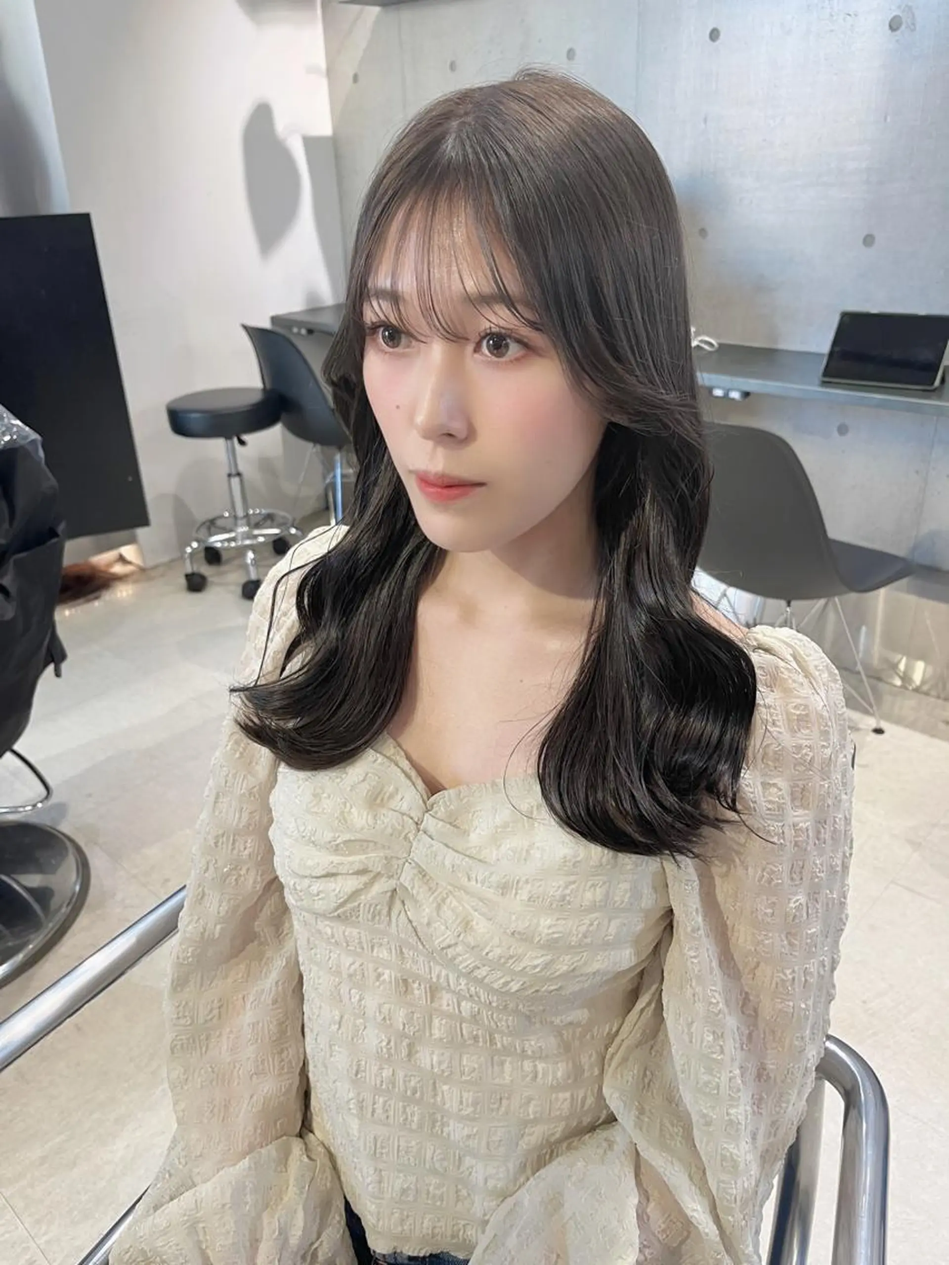 セミロング カラー パーマ ヘアアレンジ メンズ キッズ ネイル マツエク・マツパ アイブロウ メンズ韓国風 グレージュ オリーブグレージュ オリーブグレー 韓国風マツエク 🌸グレージュ/ ベージュ🌸yutaのヘアスタイル