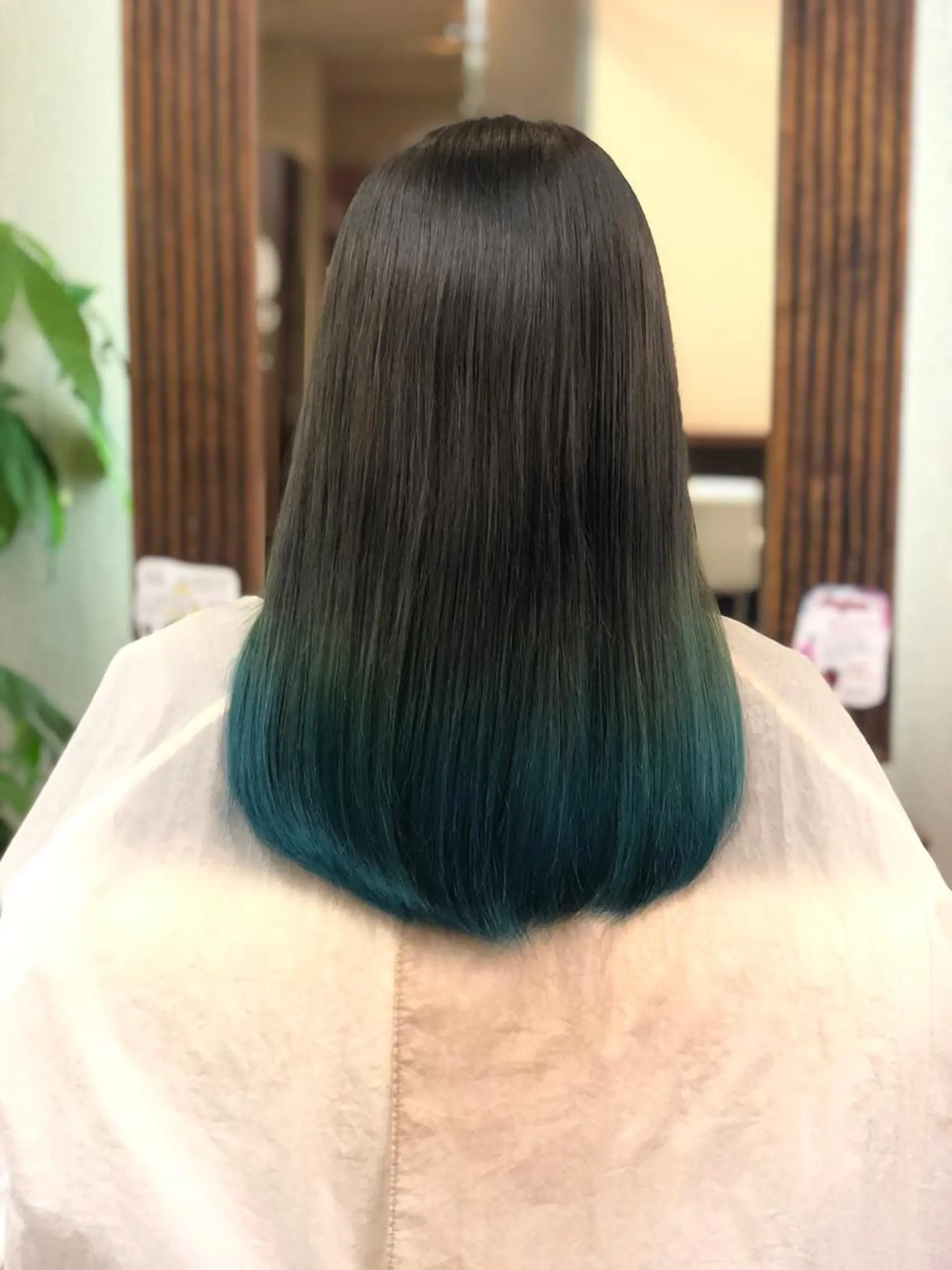 ロング カラー ヘアカラー トリートメント 加藤 瑠美のヘアスタイル