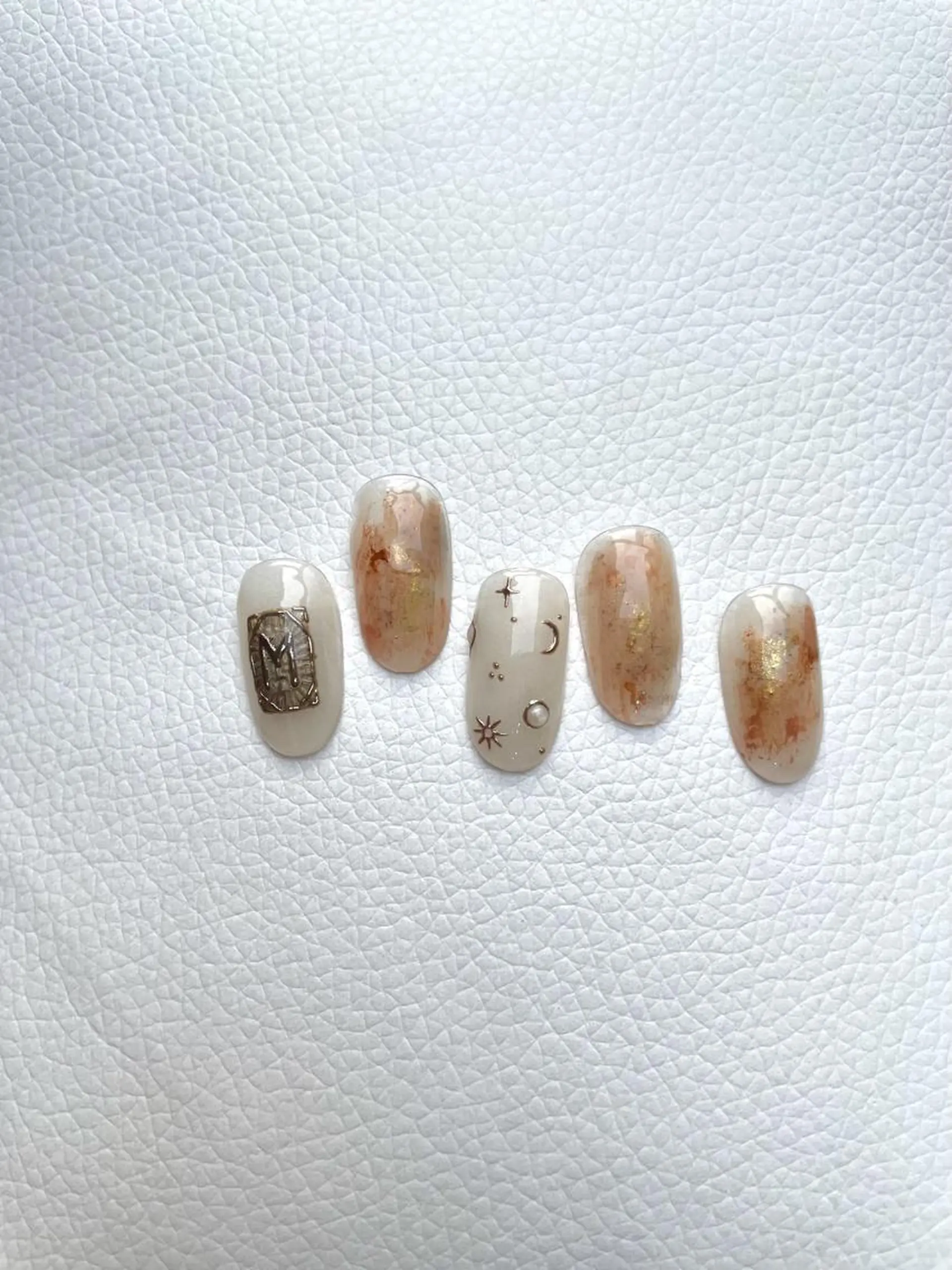 ネイル 岩山 直子のネイルデザイン