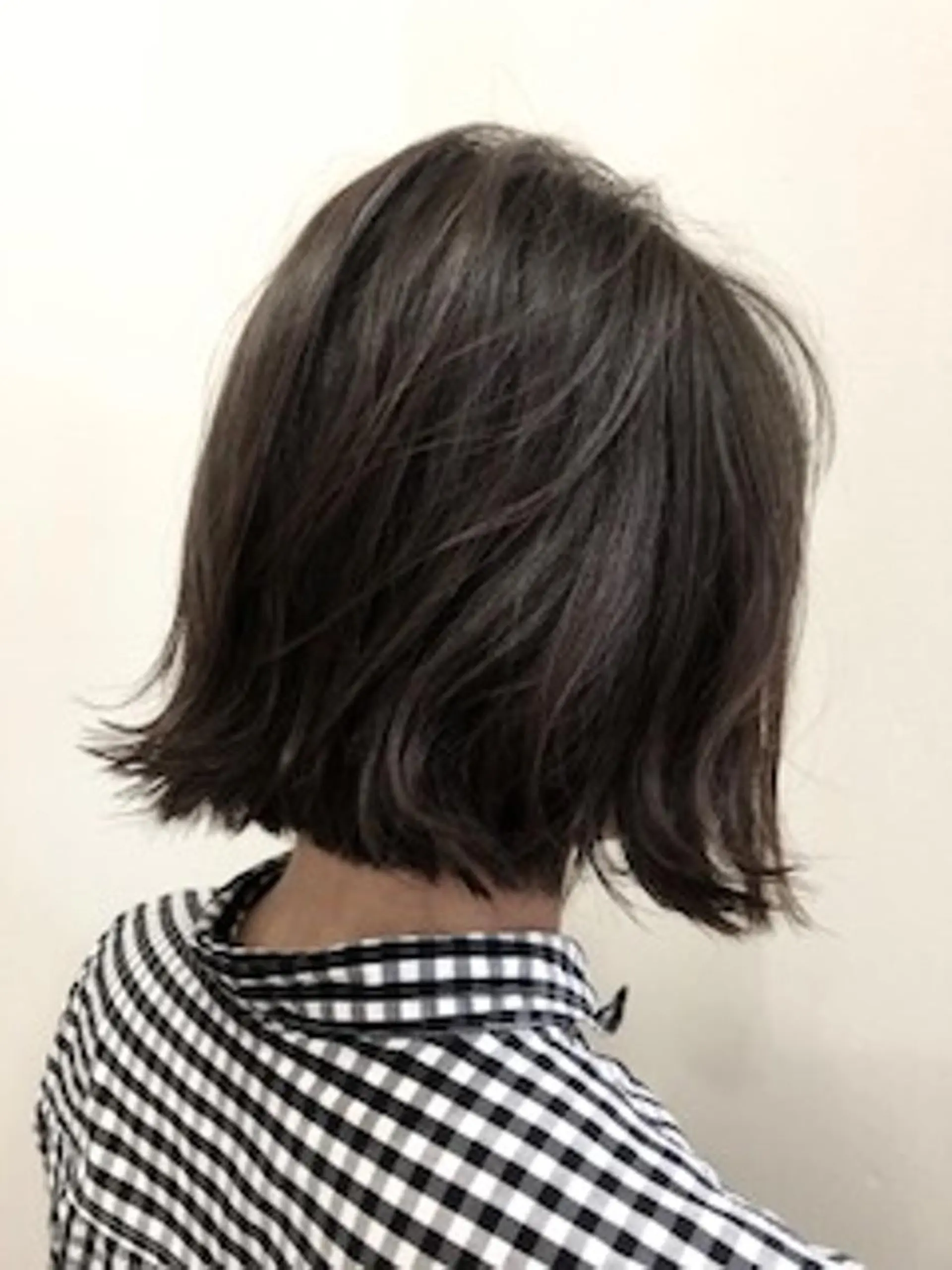 ミディアム ボブ 外ハネヘア Asian Hair &Eyebrowのヘアスタイル