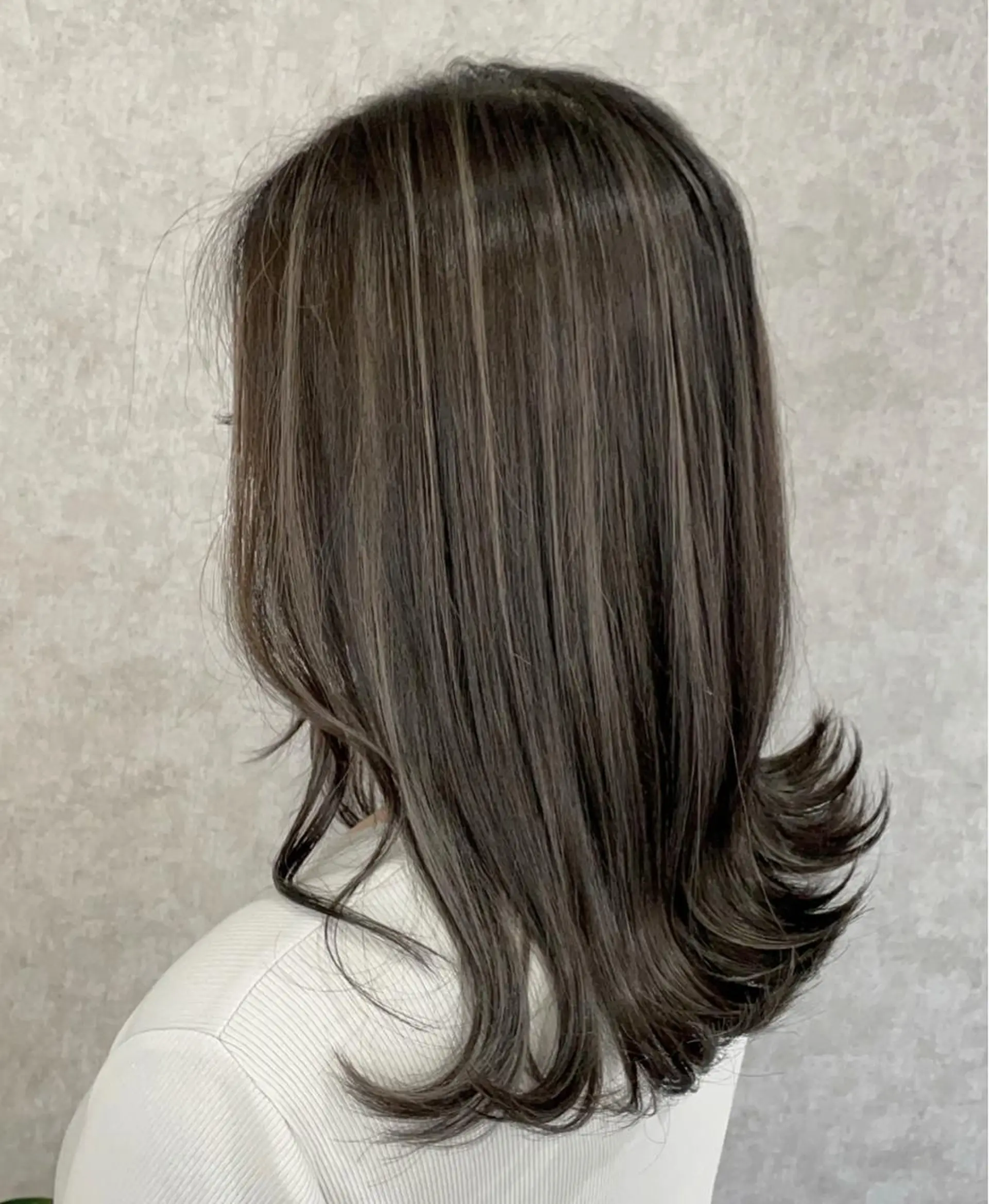 ミディアム カラー ハイライトカラー ハイライト ブリーチ特化｜メンズ 支持率◎ Takuのヘアスタイル