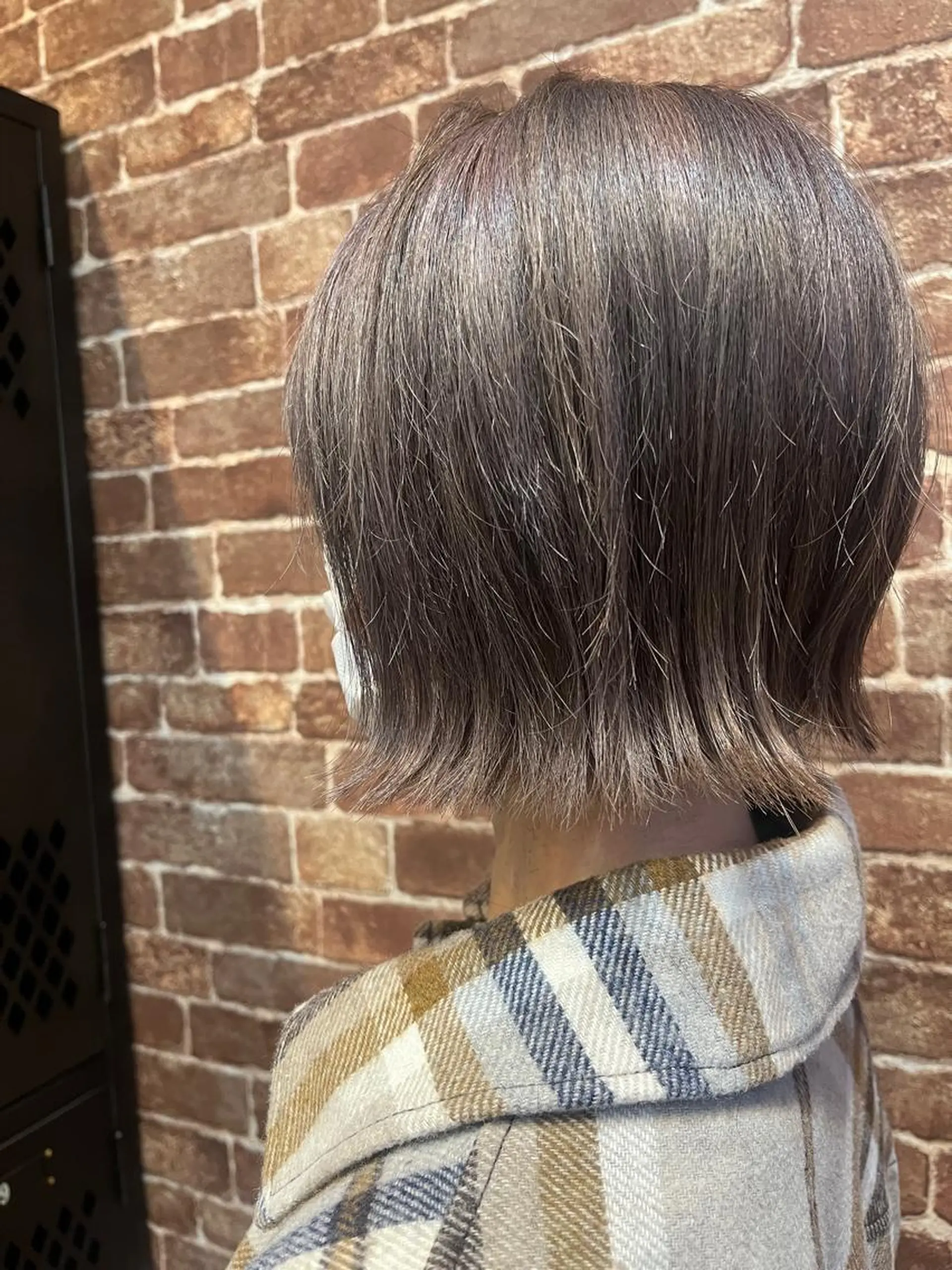 セミロング カラー パーマ ヘアアレンジ メンズ キッズ ネイル マツエク・マツパ アイブロウ メンズブリーチ メンズハイライト メンズインナーカラー メンズ韓国風 ブリーチ ヘアカラー トリートメント times salon名駅所属・久木原 ゆりのヘアスタイル