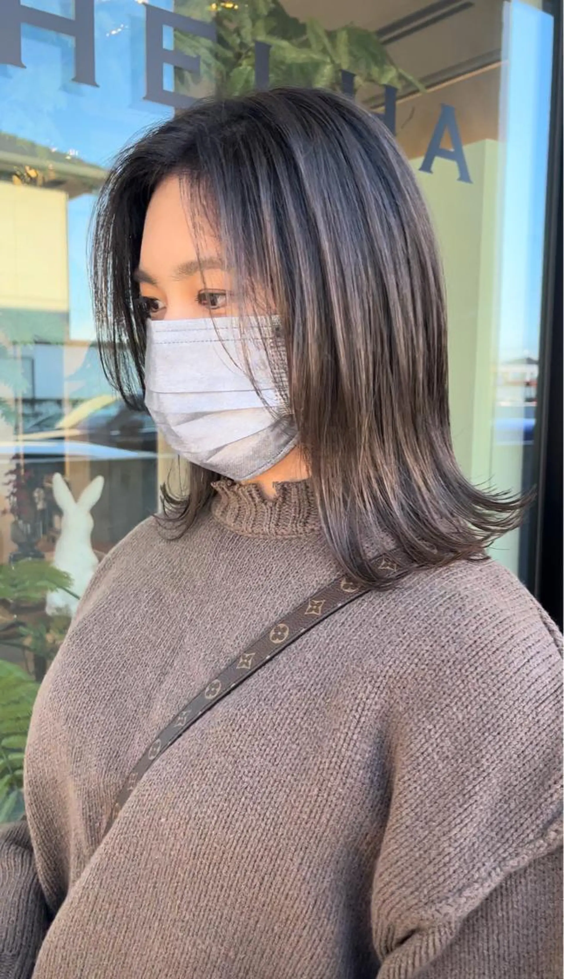 ミディアム カラー バレイヤージュ レイヤーカット GISELAジゼラ所属・手塚 亮汰のヘアスタイル