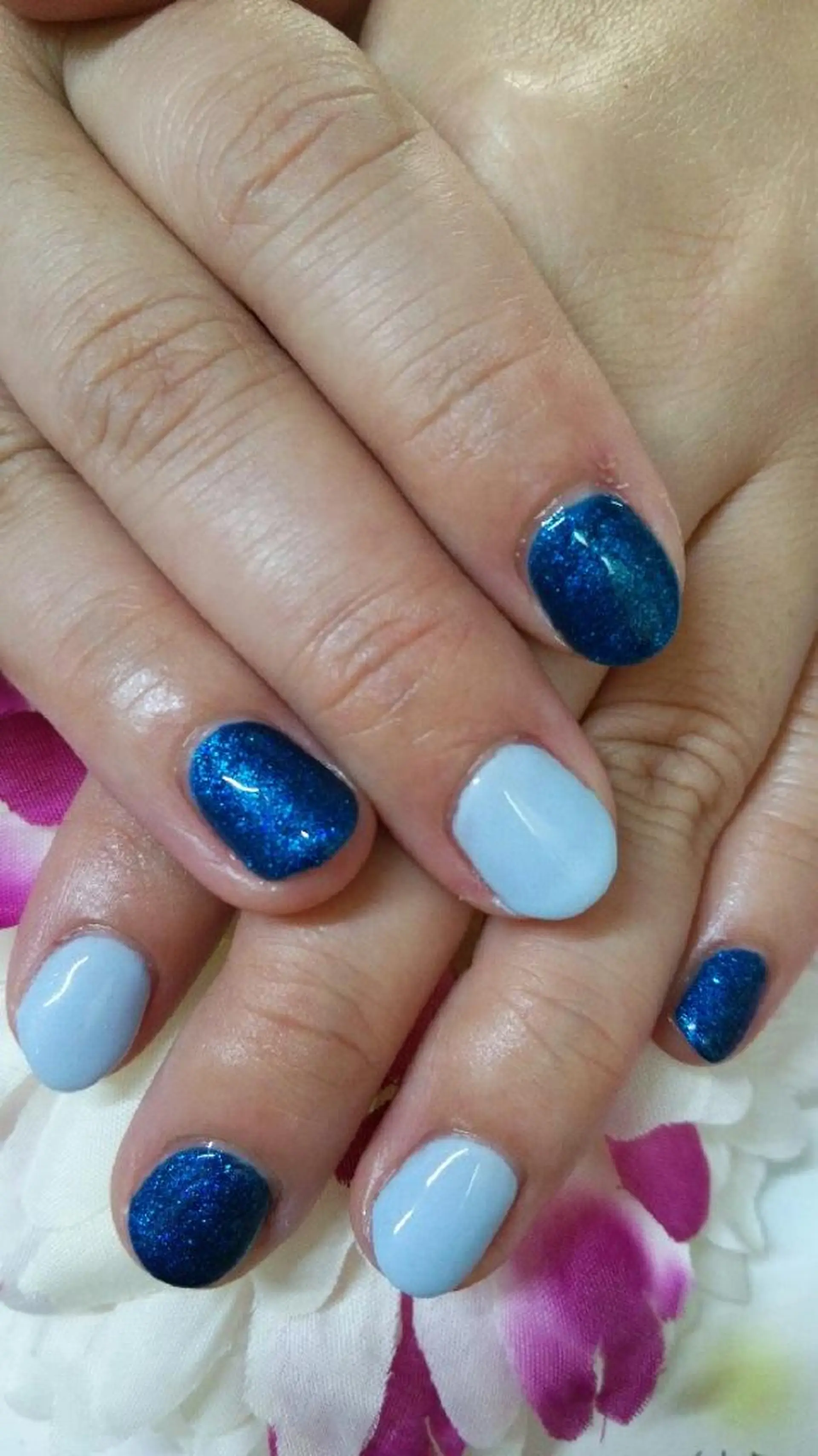 ネイル 田代 夏子のネイルデザイン