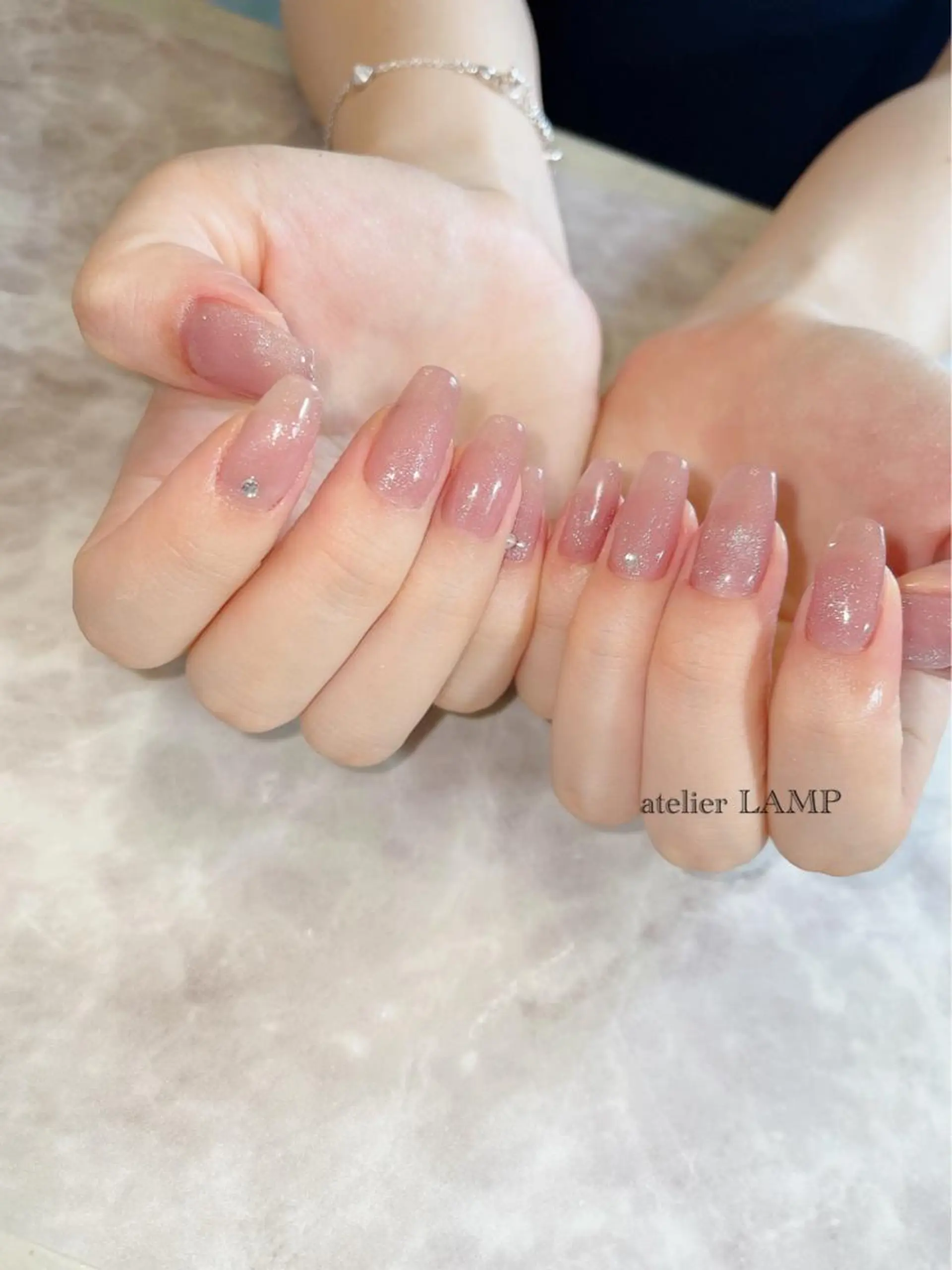 ネイル マグネットネイル オフィスネイル ハンドネイル NANA no artのネイルデザイン