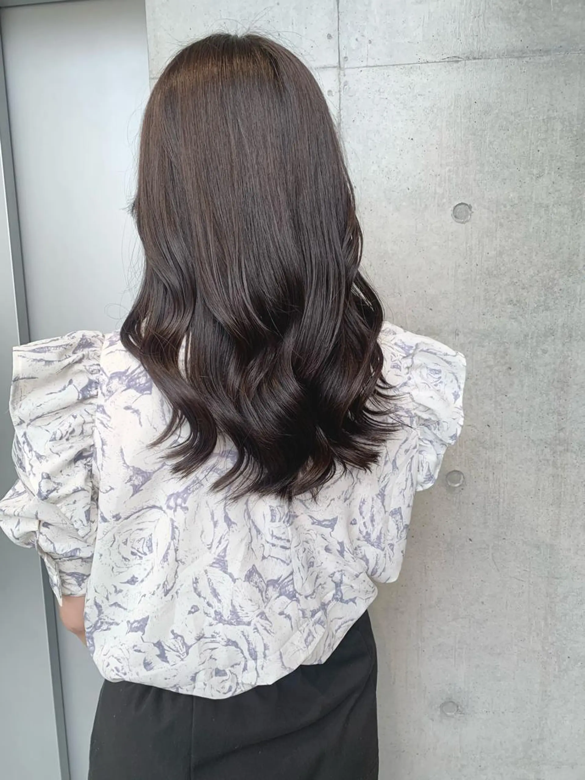 ロング カラー カット ヘアカラー トリートメント ヘッドスパ ヘアセット 透明感/オリーブ/ グレージュ/YUKAのヘアスタイル