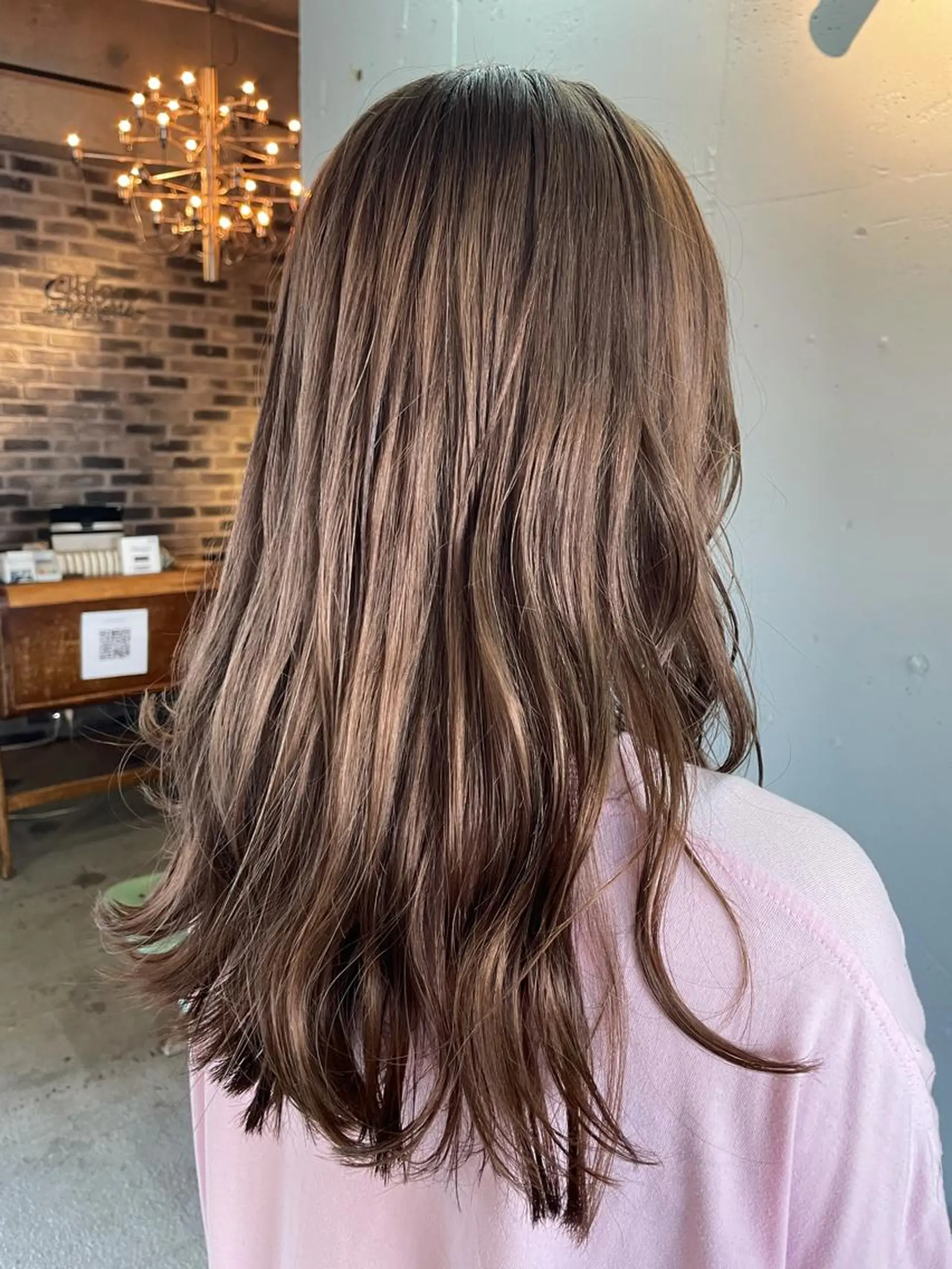 ロング カラー ブリーチ ブラウンカラー ピンクカラー ピンクブラウン カット ヘアカラー トリートメント 🍀アレンジ簡単ヘア ☘️石田万里奈🍀のヘアスタイル