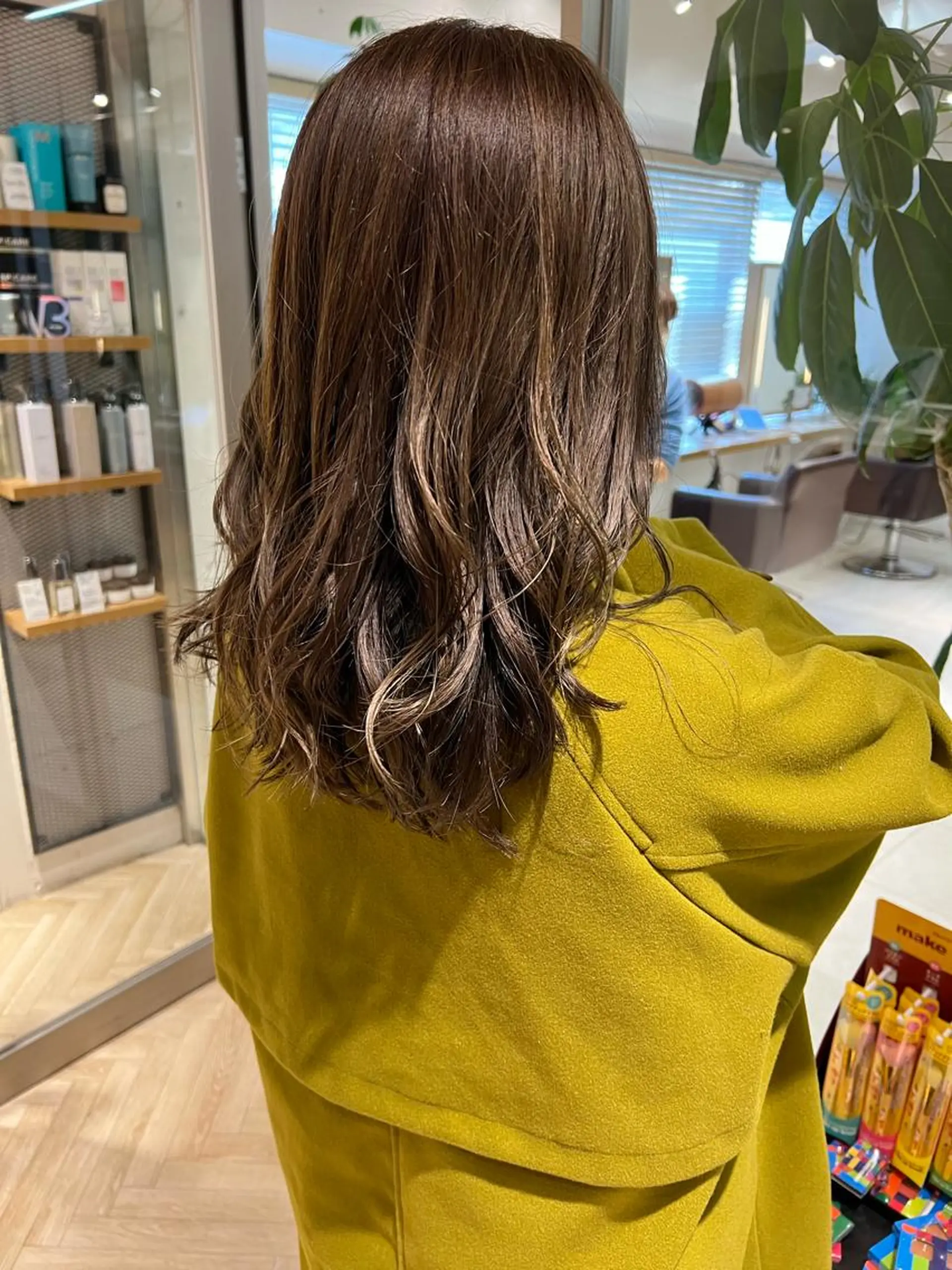 ミディアム カラー ヘアカラー トリートメント ヘアアレンジ支持率 No.1🥇RIKOのヘアスタイル