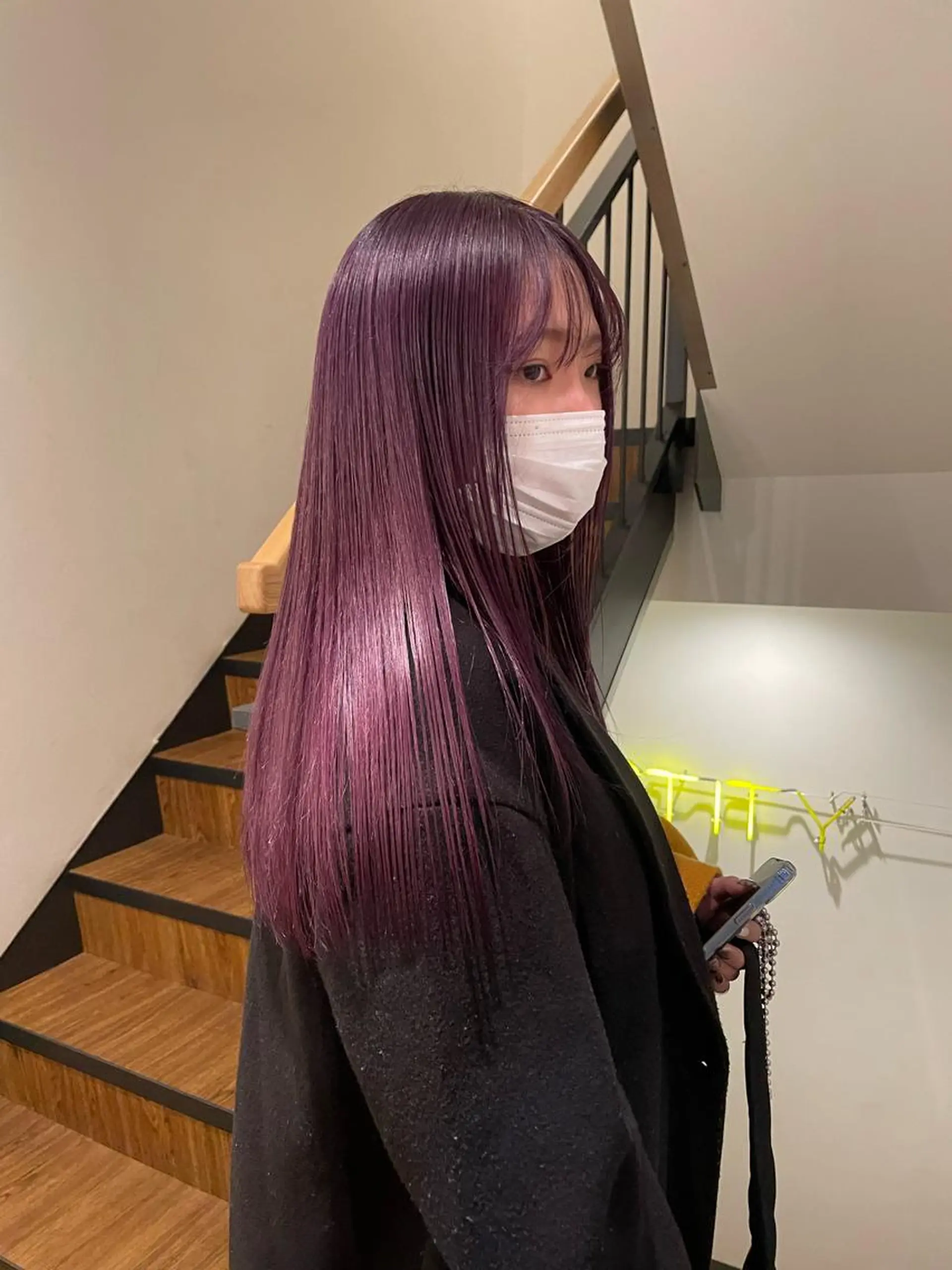 ロング カラー ブリーチ ピンクカラー ピンクパープル パープルカラー カット ヘアカラー トリートメント hen所属・心斎橋/レイヤー/ ブリーチ/モエのヘアスタイル