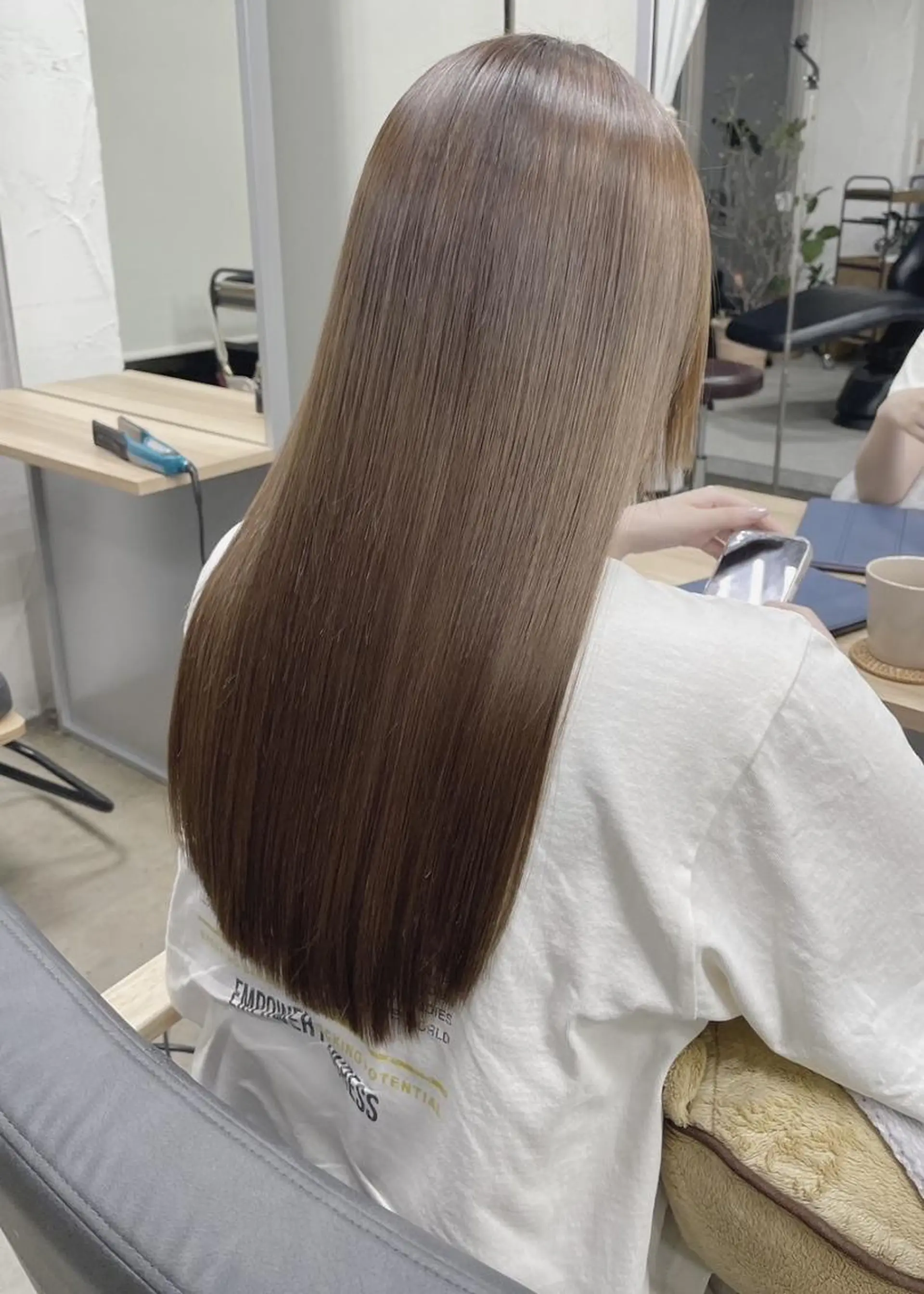 ロング 髪質改善 カット 縮毛矯正 トリートメント 髪質改善✨縮毛矯正✨ が得意‼️高島英隆のヘアスタイル