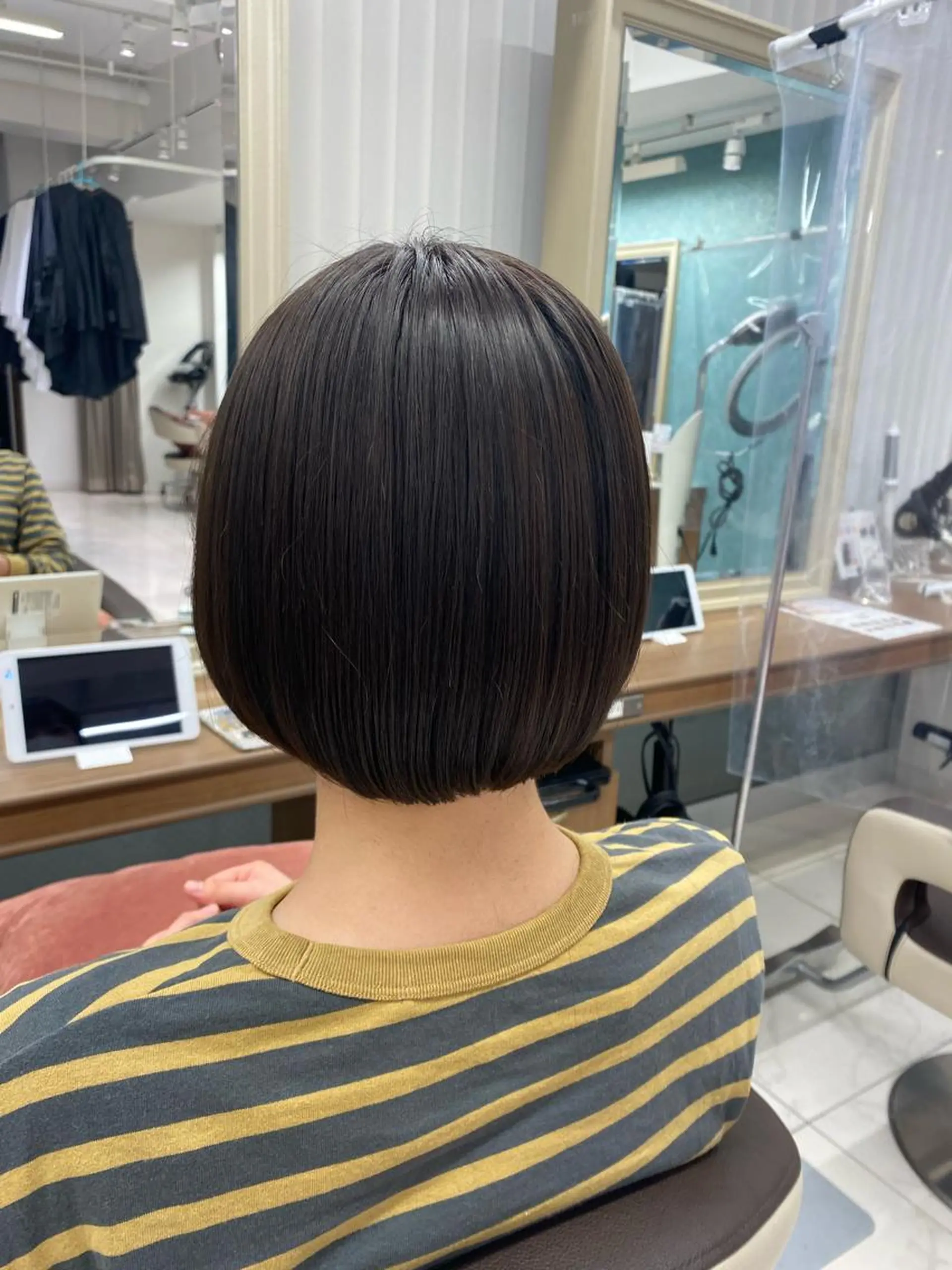 ショート ボブ 長妻莉央/縮毛矯正 髪質改善カラーのヘアスタイル