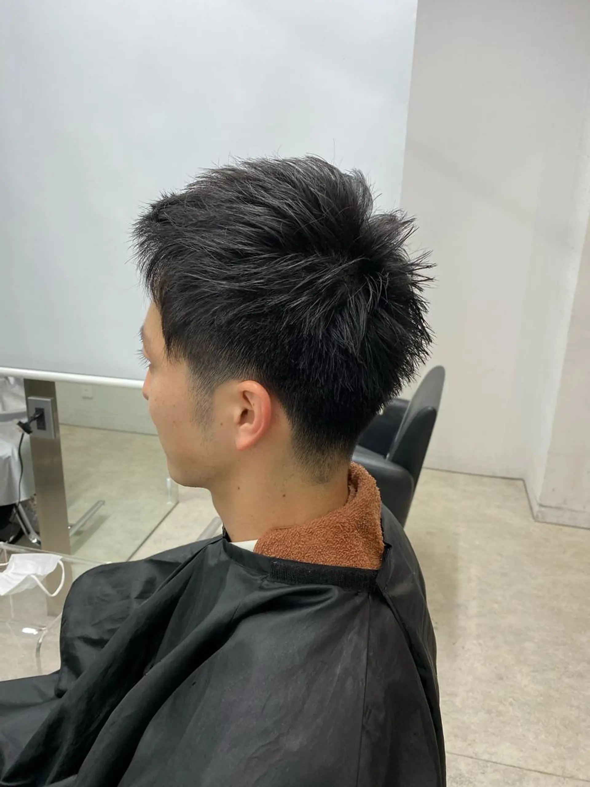 ショート メンズ 透明感ワンカラー梅田 ダブルカラー/川上のヘアスタイル