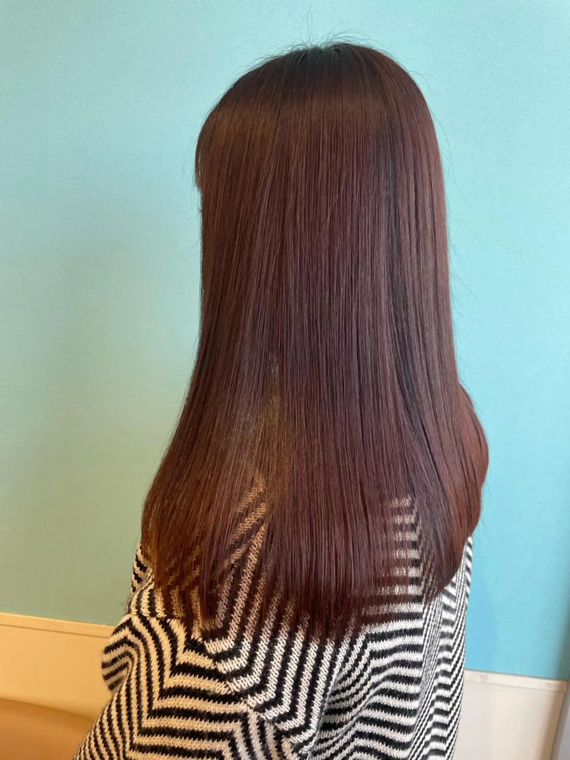 ロング ヘアカラー like みやびのヘアスタイル