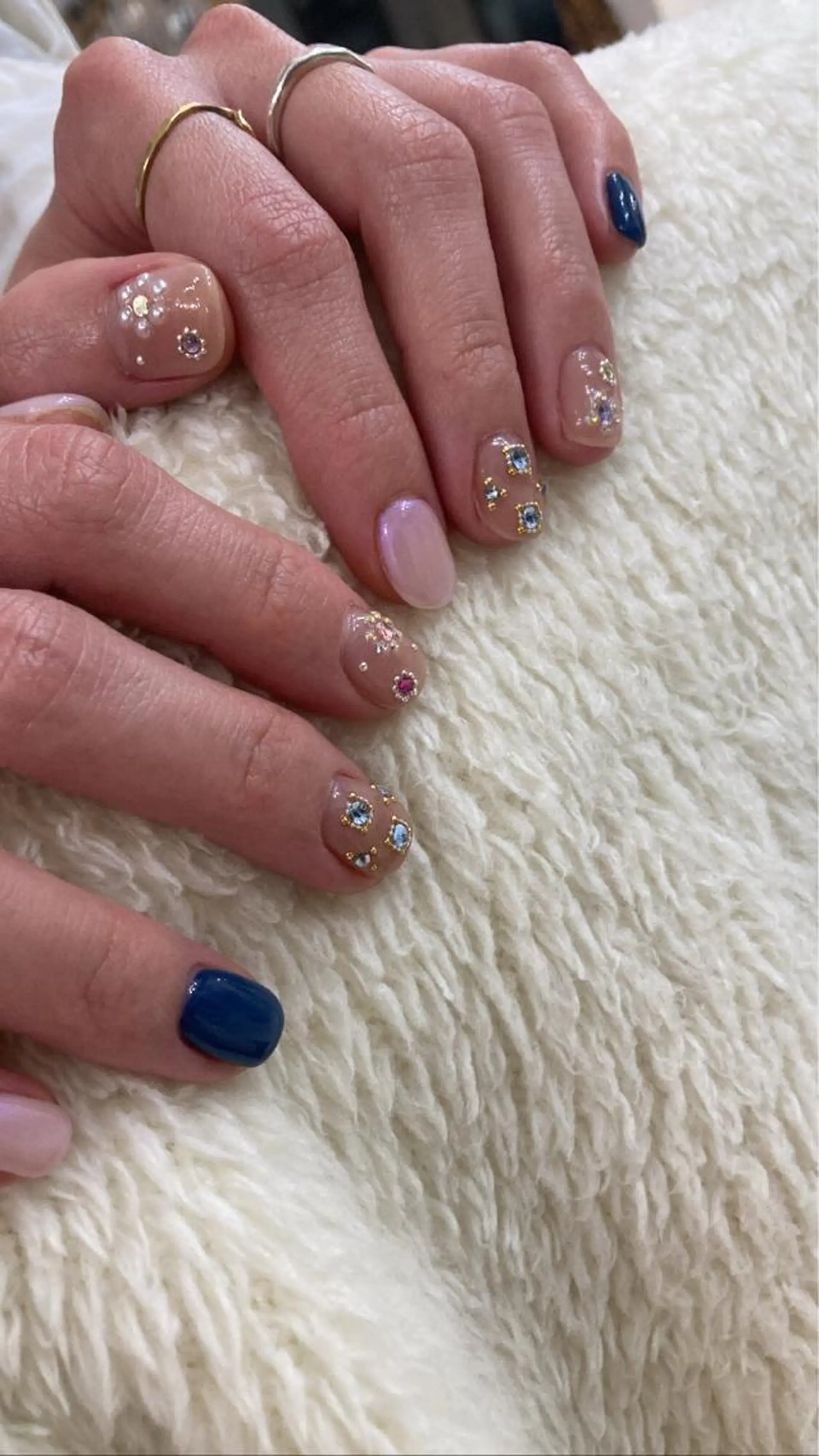 ネイル nailsalon　hue所属・小山 羽奈のネイルデザイン