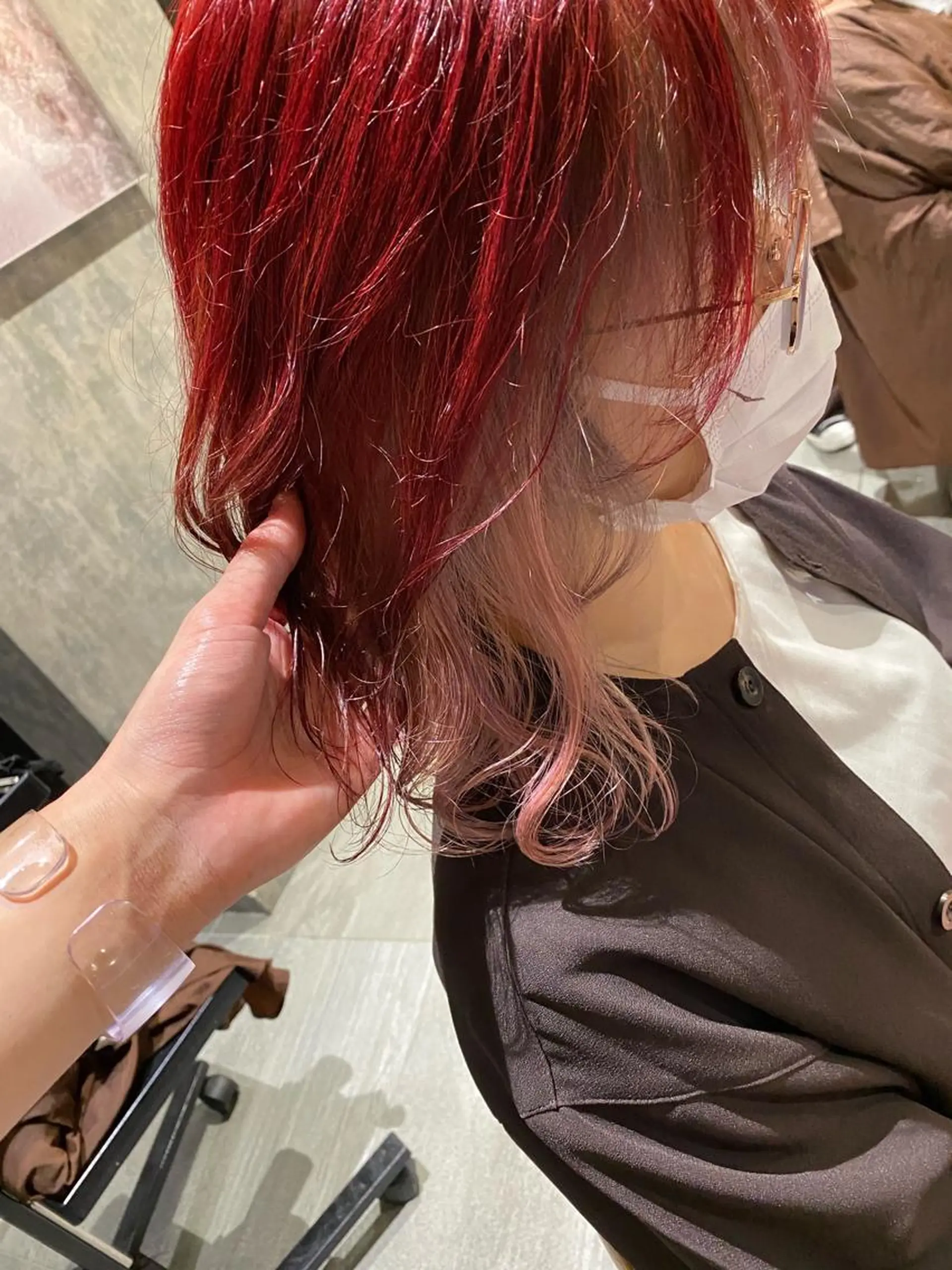 ミディアム カラー インナーカラー Kobayashi ハイライト/ショートのヘアスタイル