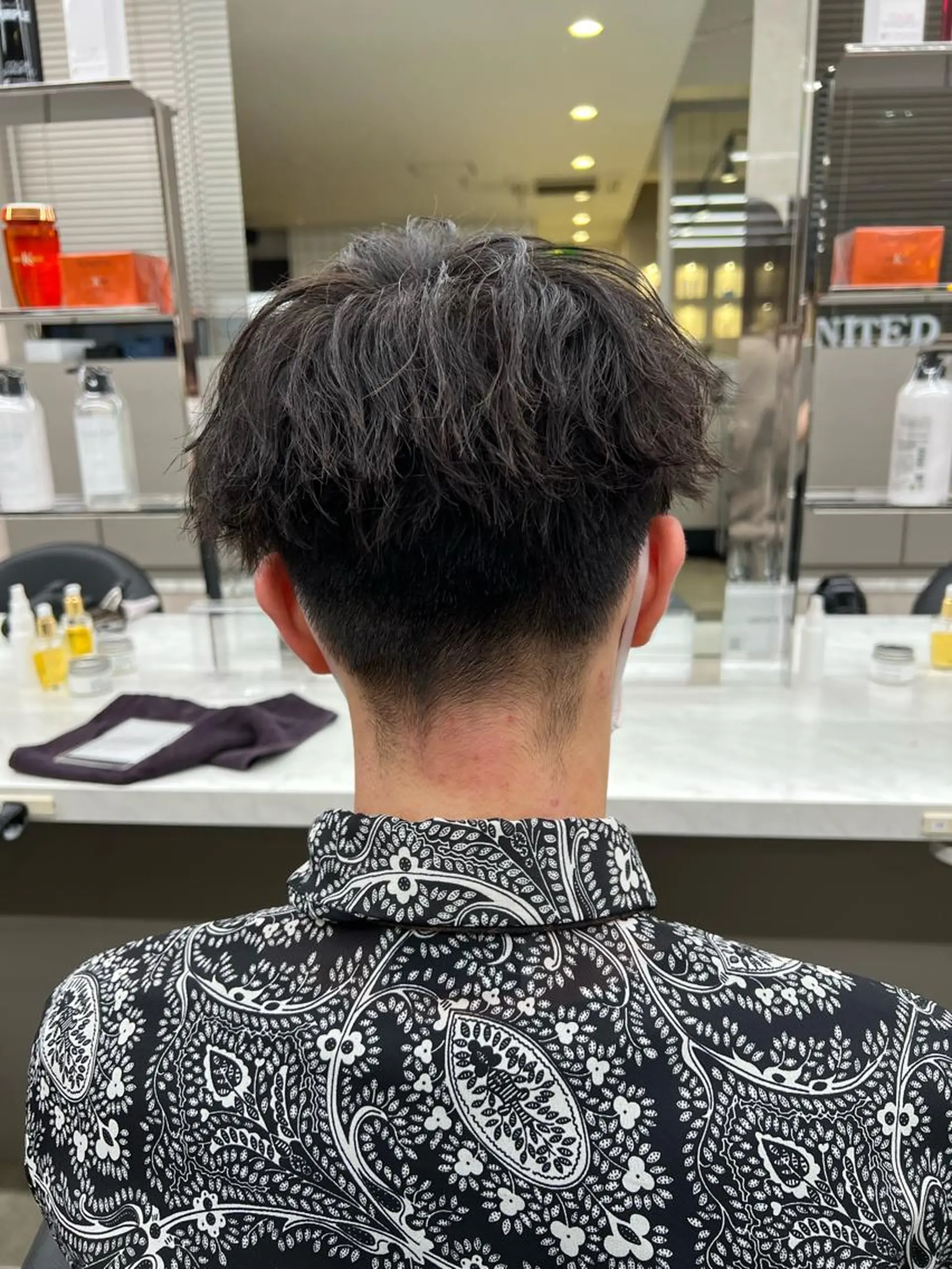 ショート カラー パーマ メンズ メンズ韓国風 マッシュウルフ マッシュ メンズパーマ ツーブロック カット ヘアカラー トリートメント ヘッドスパ ヘアセット トレンド/レイヤー うる艶🪞CANDYのヘアスタイル