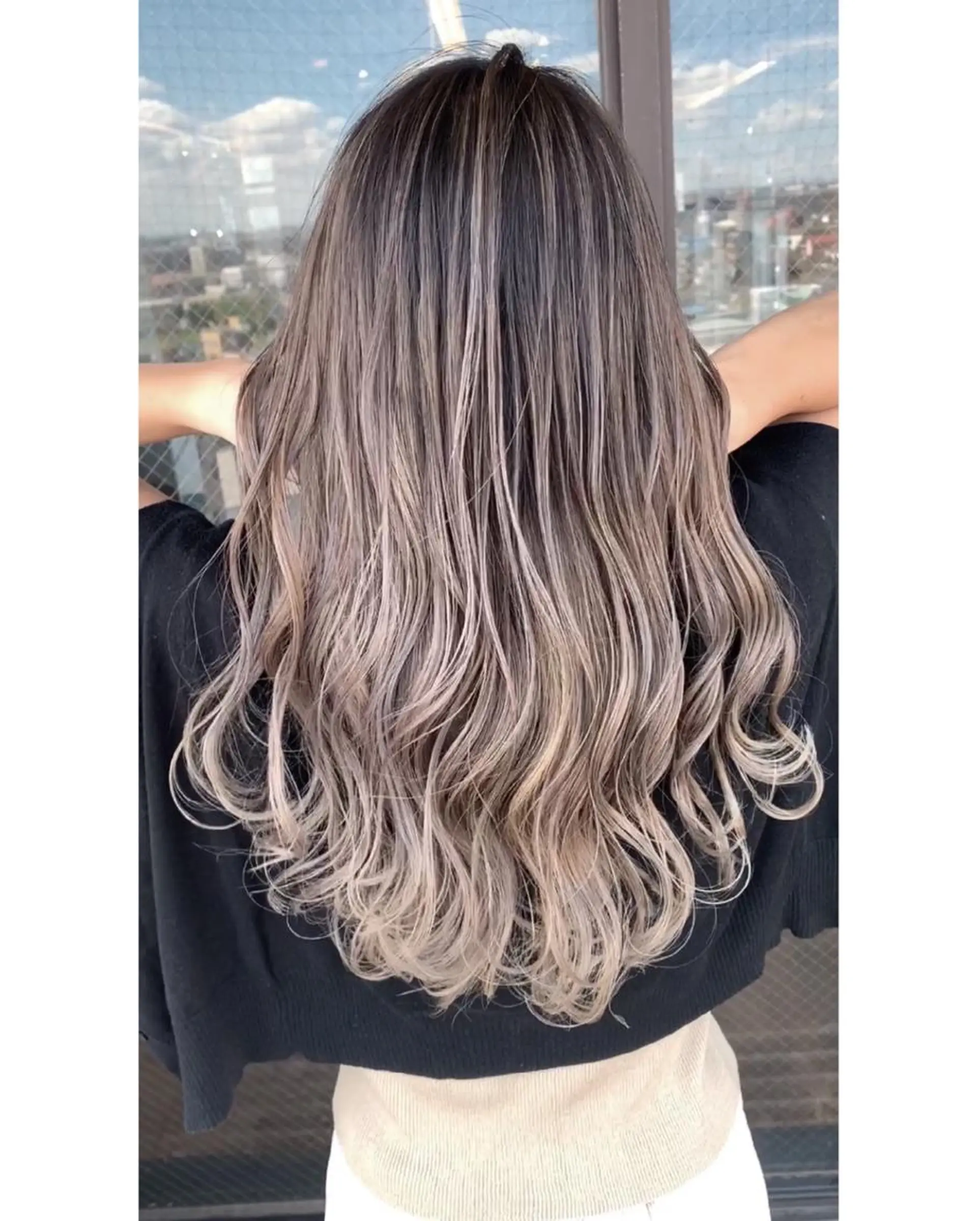 カラー バレイヤージュ ハイライトカラー Beyond（kitaro）所属・石井辰功也 フリーランス美容師のヘアスタイル