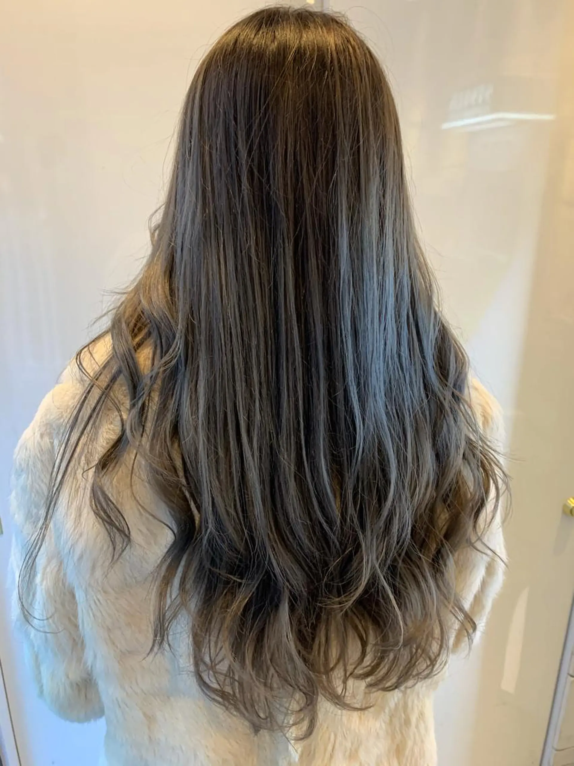 ロング カラー ヘアカラー 美髪形成！色素改善！ 秋田　和輝のヘアスタイル