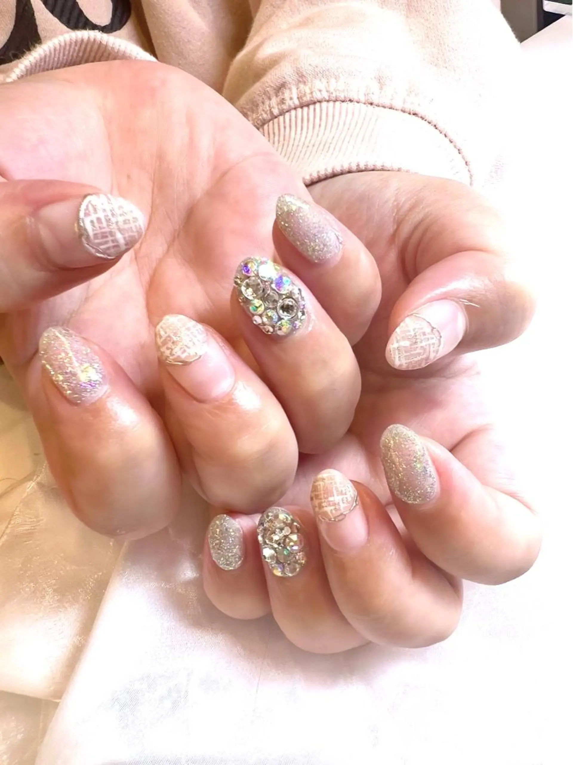 ネイル アートネイル ジェルネイル ロングネイル ニュアンスネイル オフィスネイル ハンドネイル clover nailのネイルデザイン