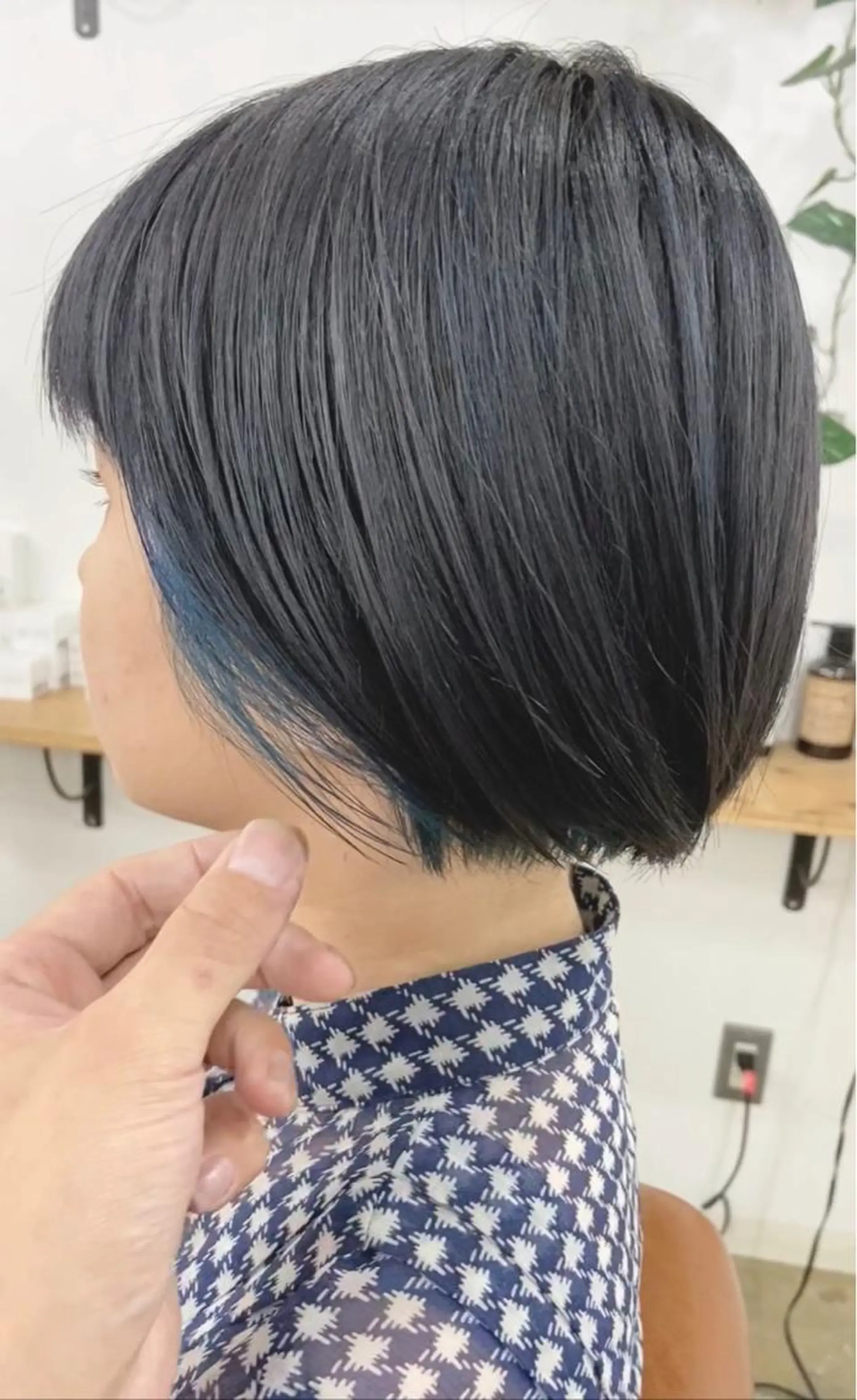 ショート カラー イヤリングカラー ボブ ショートヘア ショートヘア、ボブ こやさん　コヤマのヘアスタイル