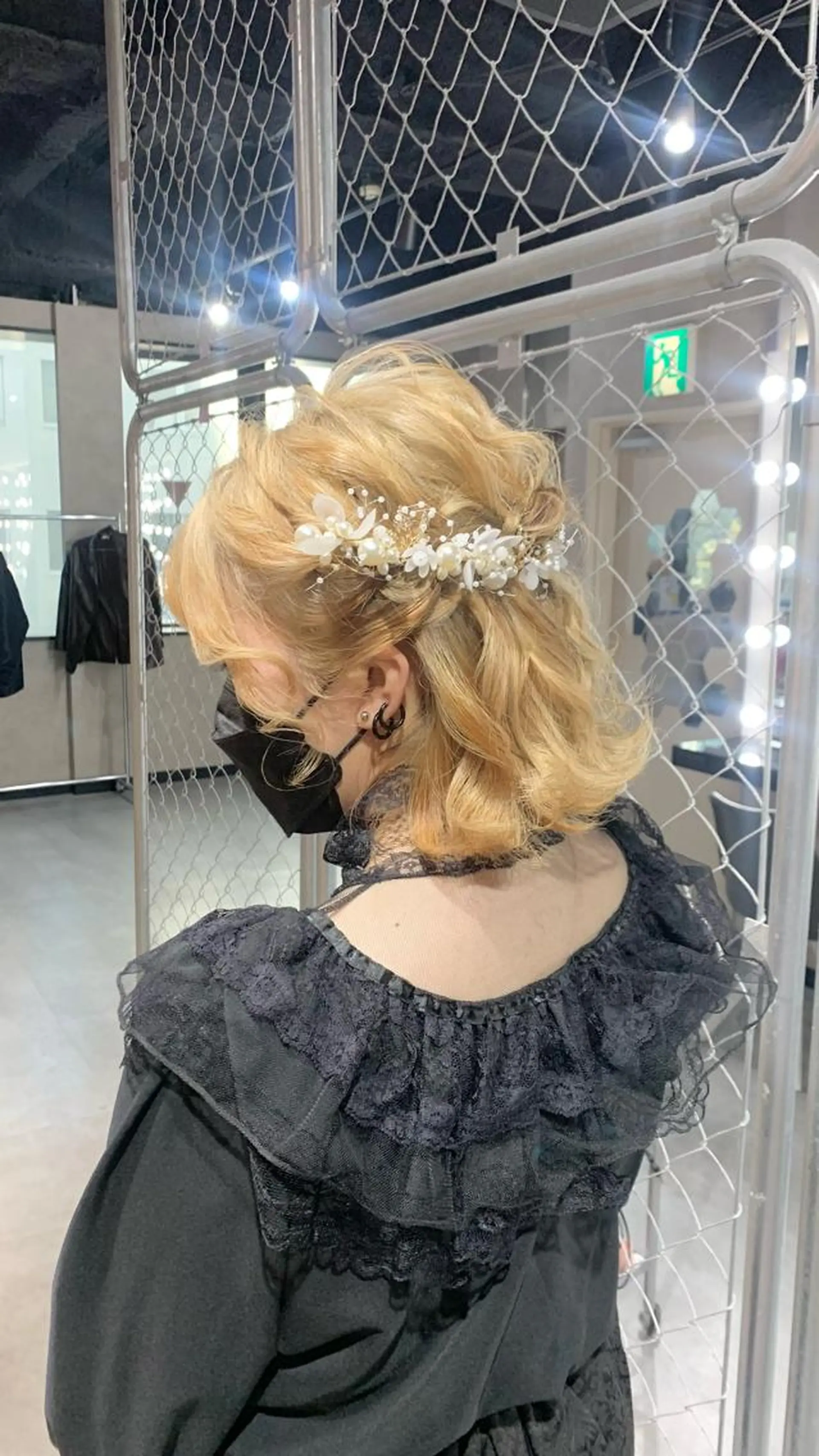 ヘアアレンジ ハーフアップ KISS SWAN所属・B E C H I C O〔べち子〕のヘアスタイル