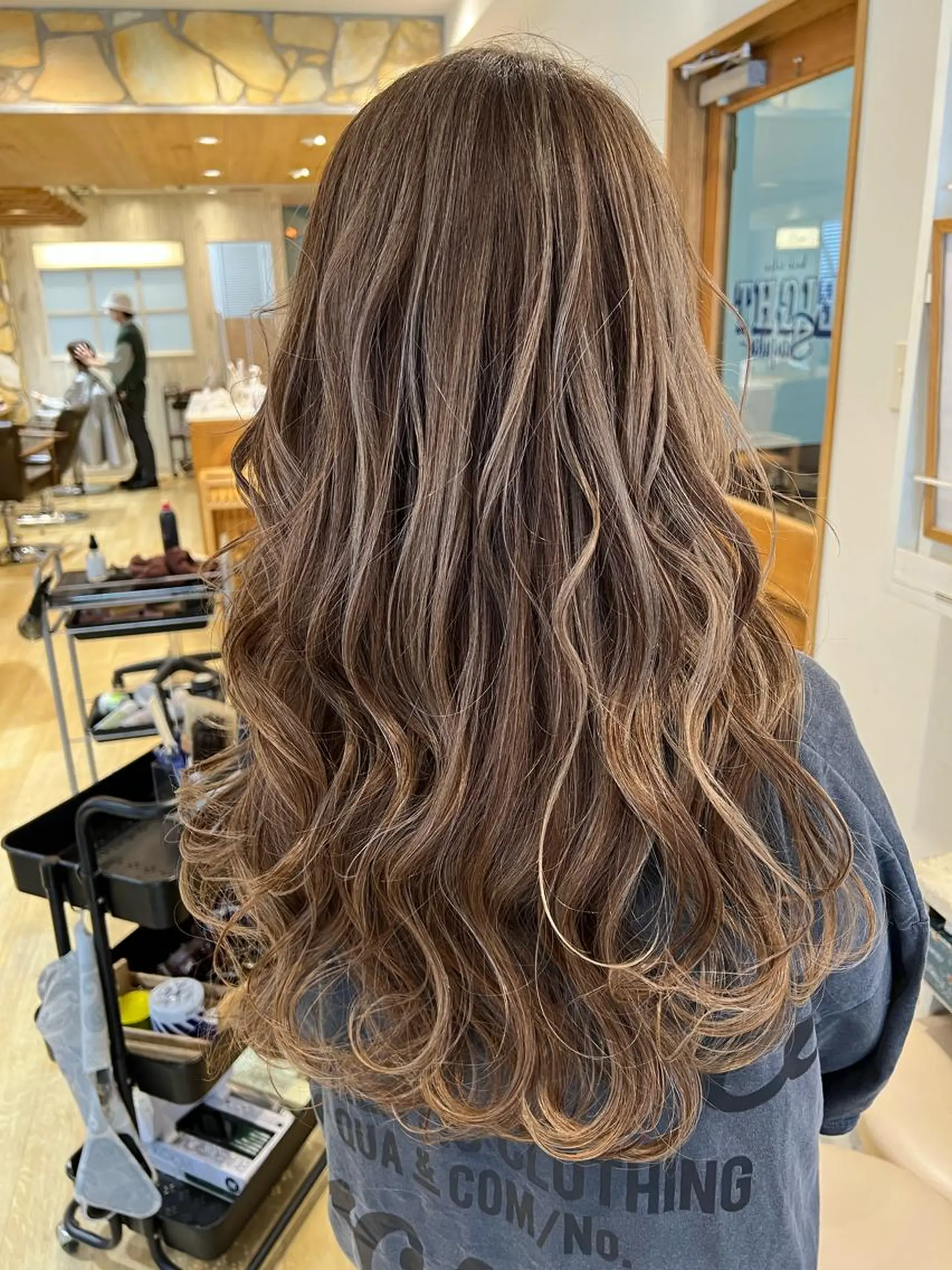 ロング カラー マツエク・マツパ ヘアカラー 渋谷ハイトーン/ デザインカラー阿部のヘアスタイル