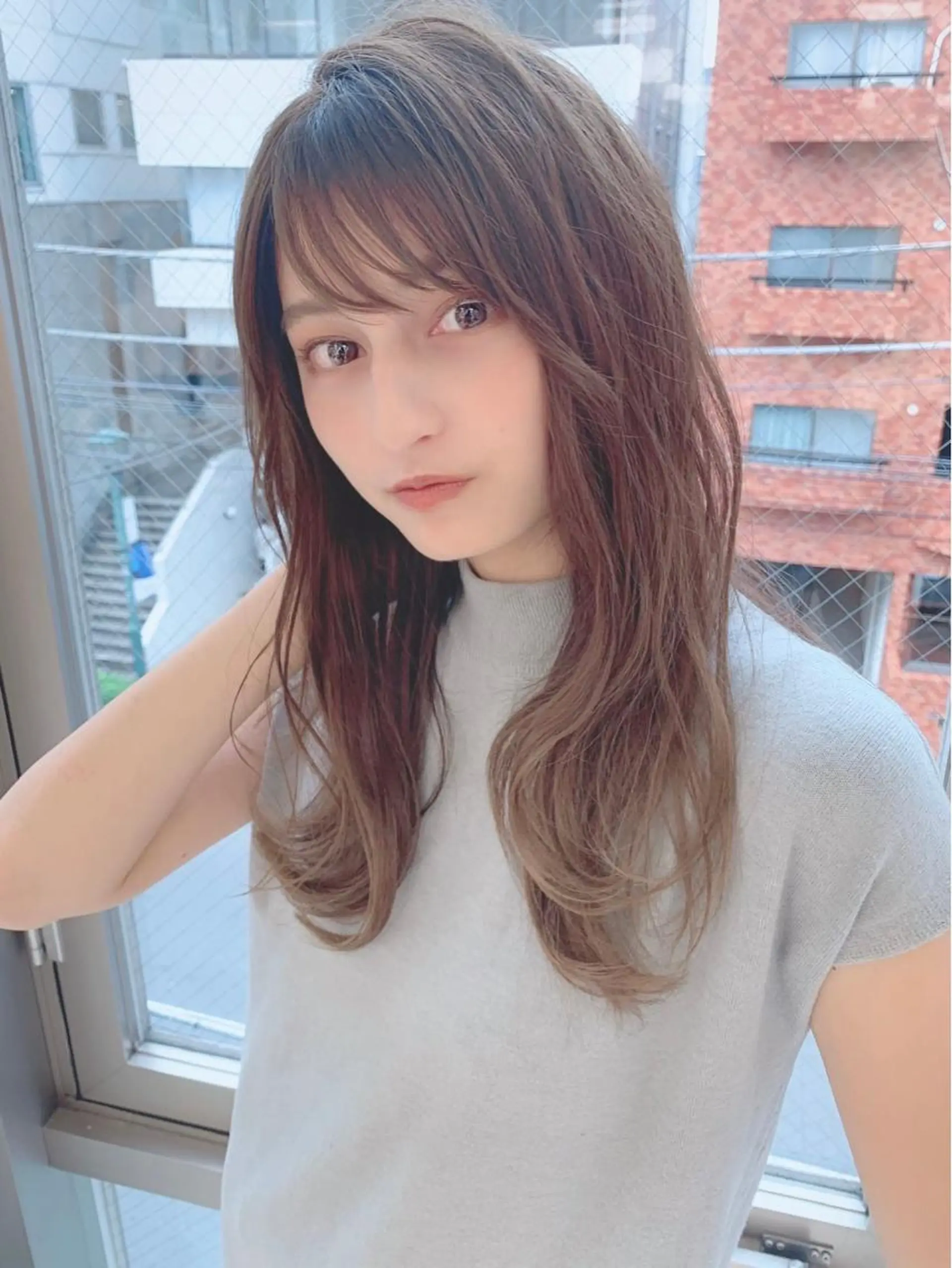 セミロング カラー パーマ ヘアアレンジ 【公式】amble luxe池袋東口🩷のヘアスタイル