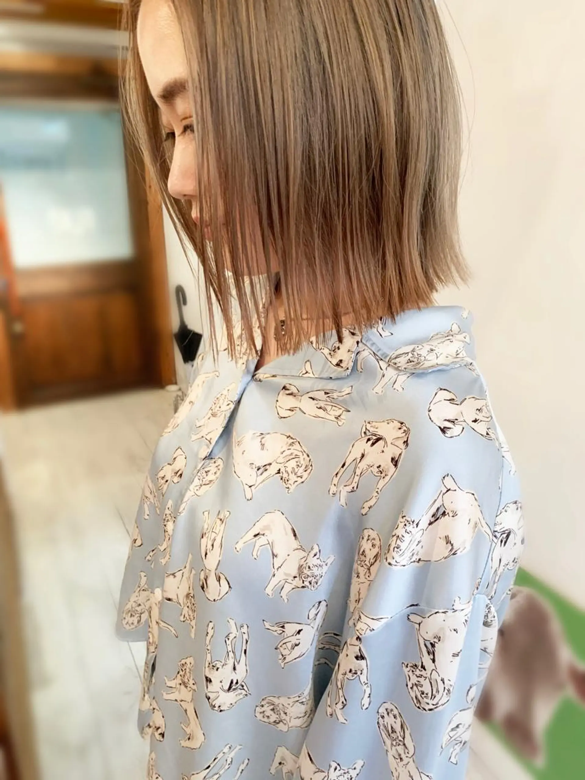 カラー ベージュカラー 透明感カラー ダブルカラー ハイトーンカラー ハイトーンベージュ SEED&beauty byFLAT所属・ヘッドスパ (女性限定)🍋モエのヘアスタイル