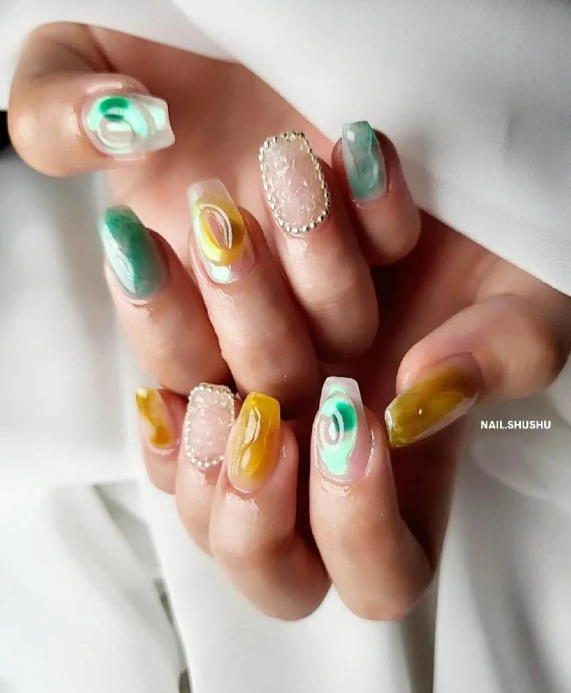 ネイル 持ち込み ニュアンスネイル ワンカラーネイル シンプルネイル 春ネイル 3dパーツ/流行り 👧shushu❤️のネイルデザイン