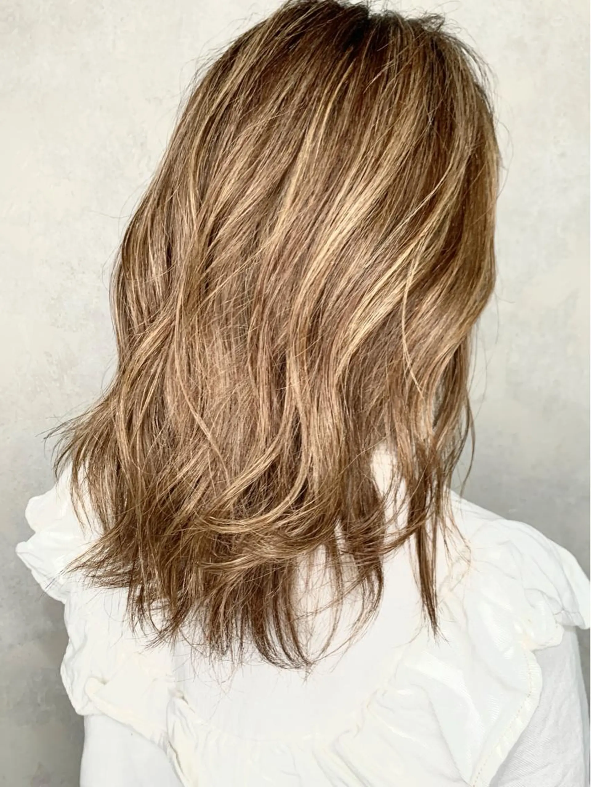 ミディアム カラー ブリーチ ハイライトカラー ハイライト カット ヘアカラー 岡崎勇人/レイヤー/ 韓国/ケラチンTRのヘアスタイル