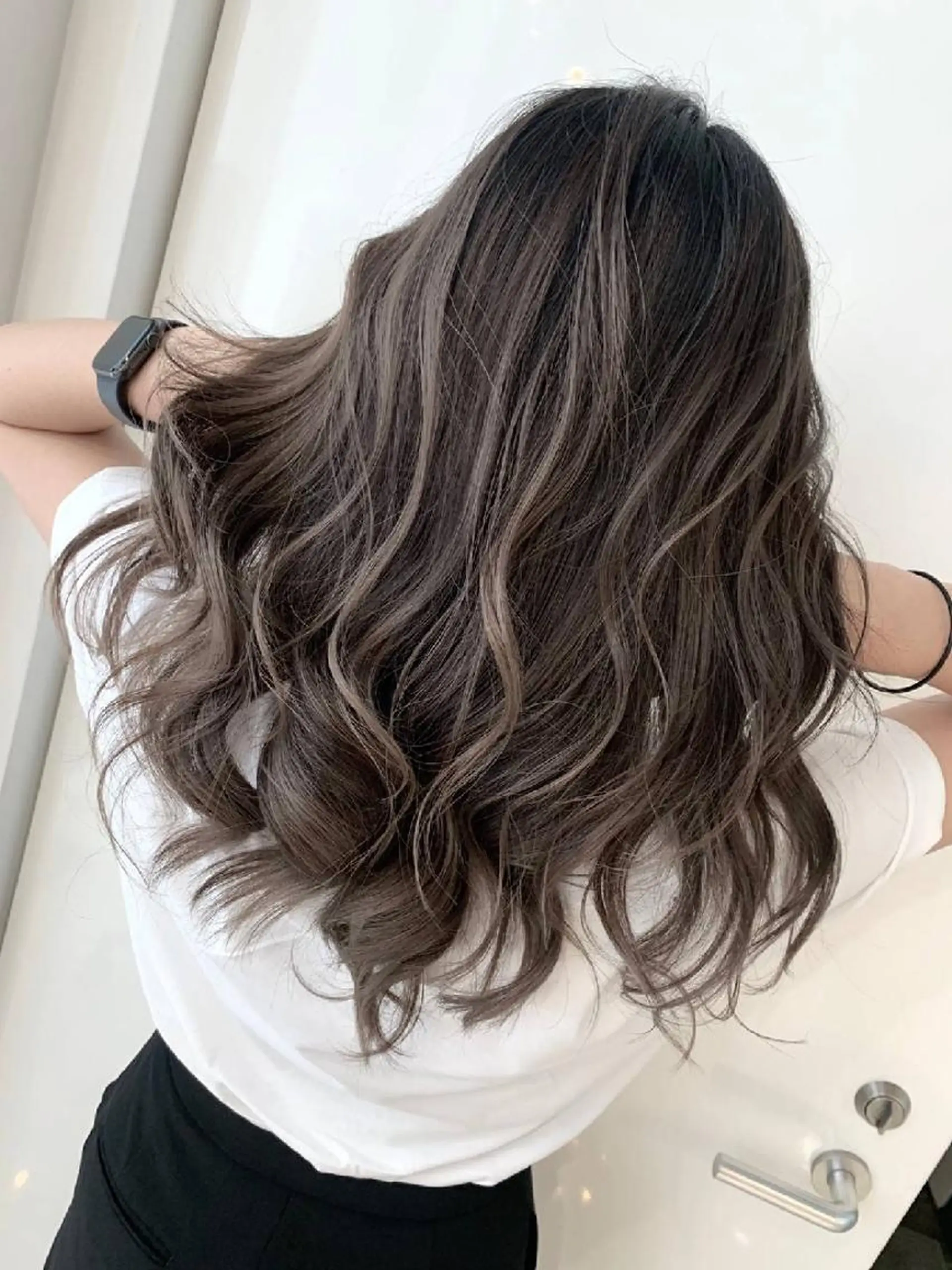 ロング カラー カット ヘアカラー トリートメント ✴️Siesta✴️ 髪質改善艶カラーのヘアスタイル