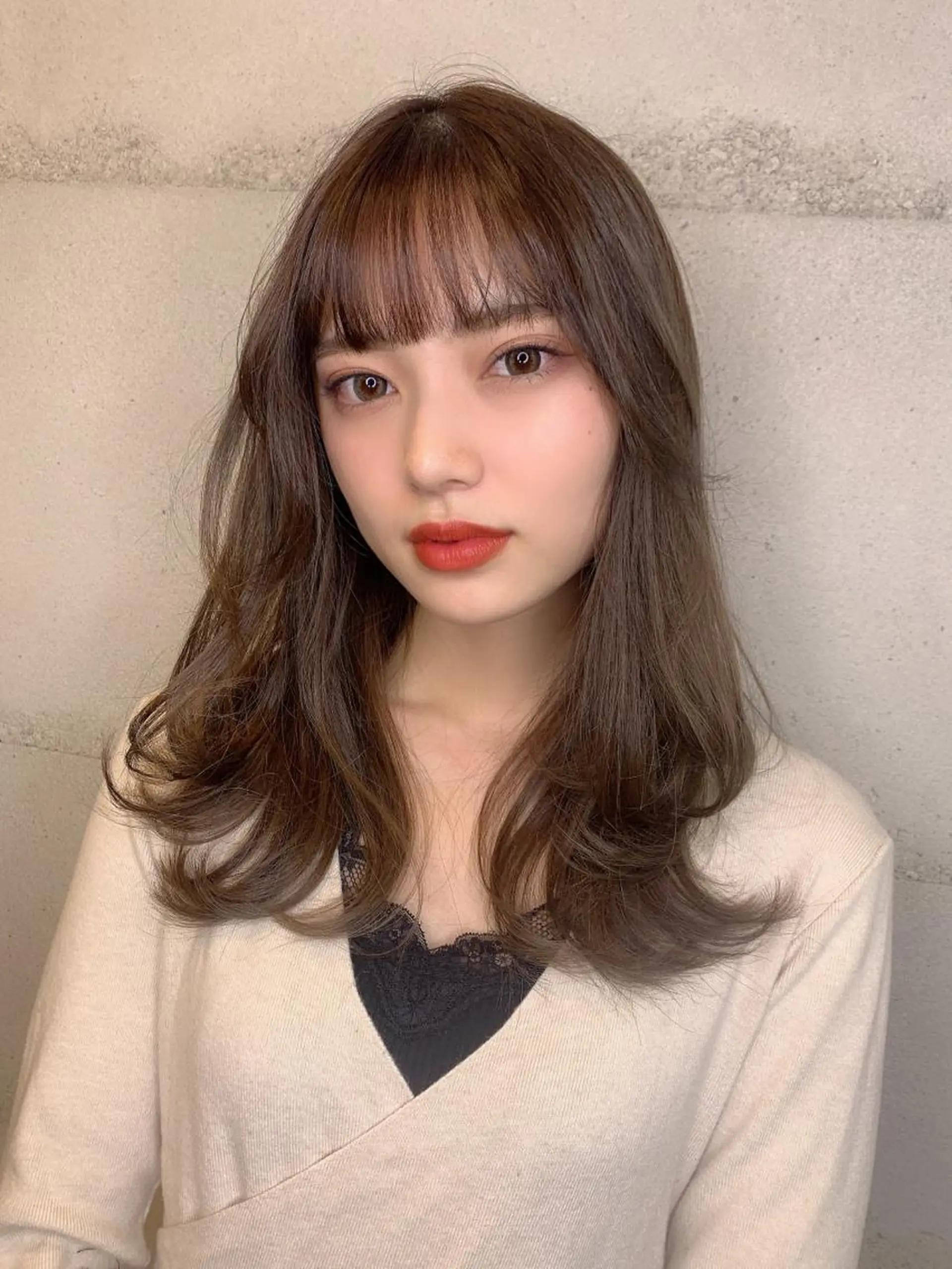 セミロング カラー 透明感/オリーブ/ グレージュ/YUKAのヘアスタイル