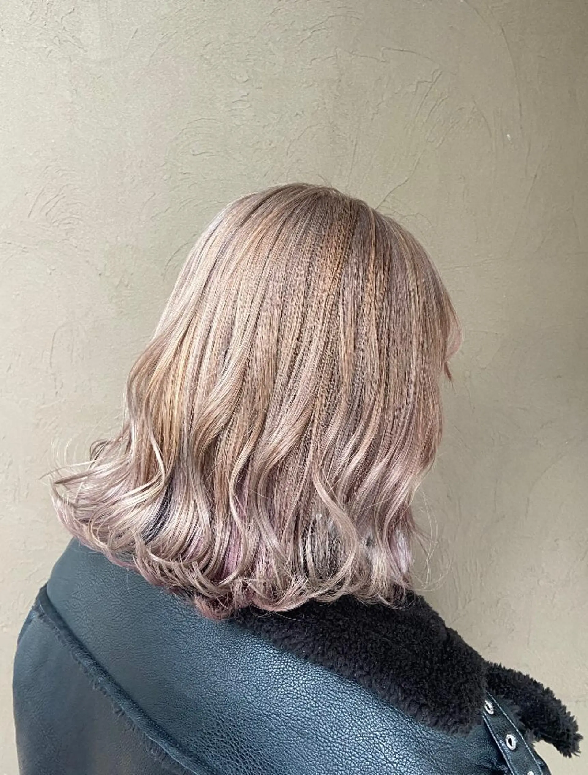 ミディアム カラー 🦉静かに過ごしたい 方、個室席🦉タナカのヘアスタイル