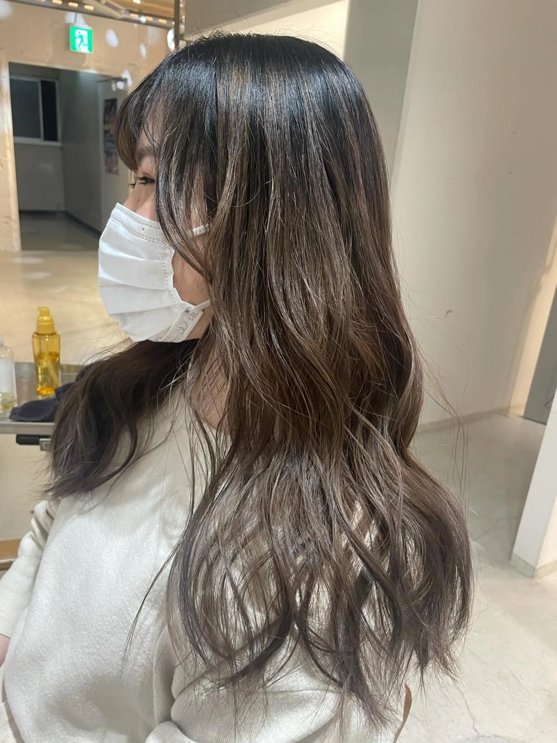 ロング カラー 艶ハイトーン👑♡ NATSUKIのヘアスタイル