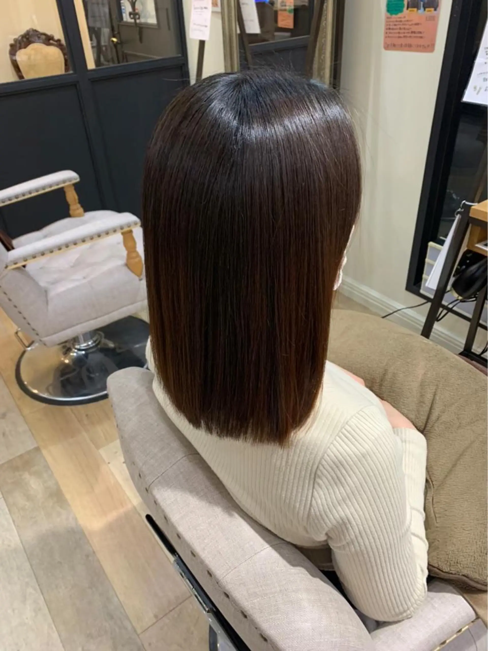 セミロング 片平 帆香のヘアスタイル