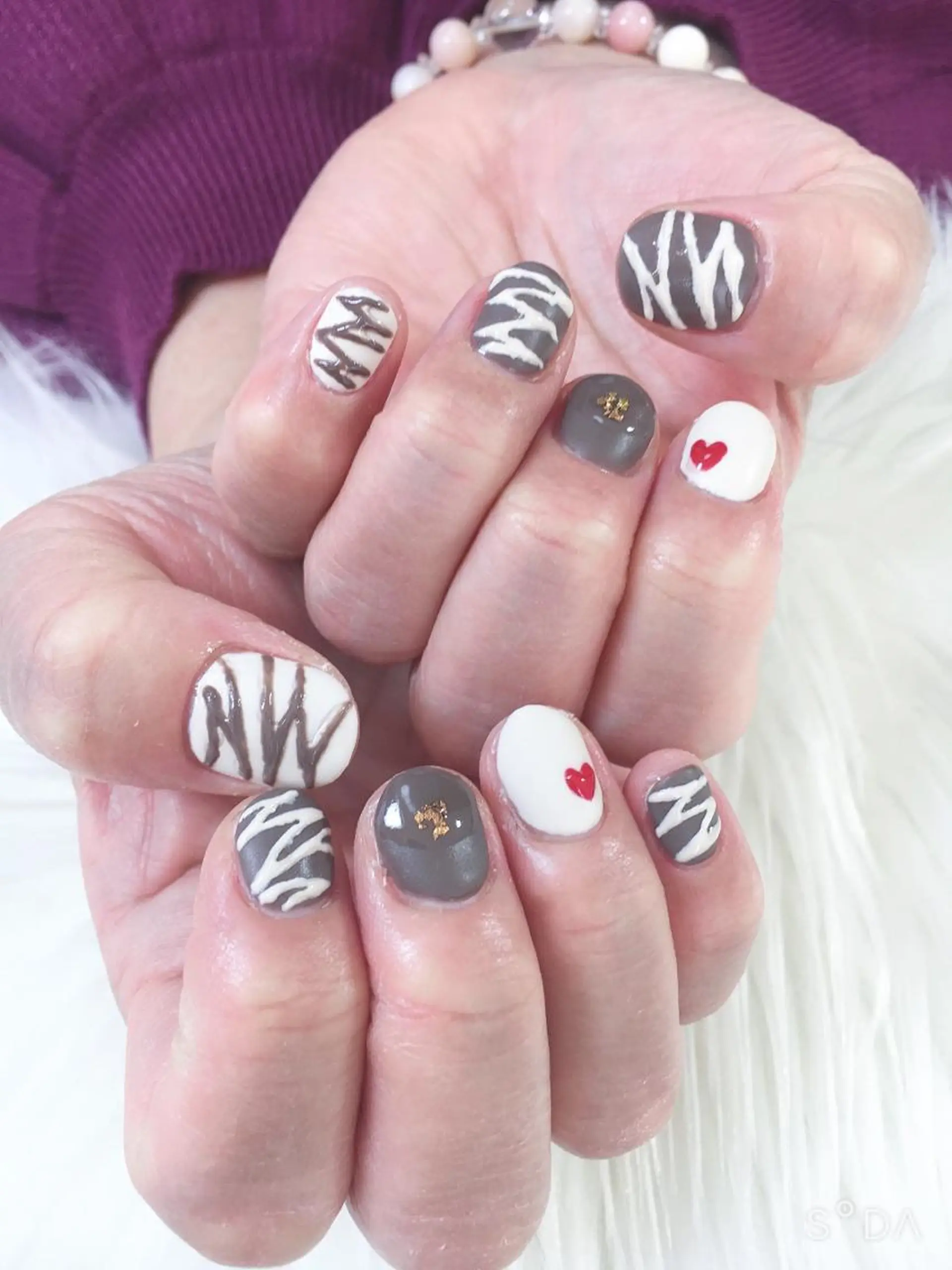 ネイル バレンタイン miwa ミワのネイルデザイン