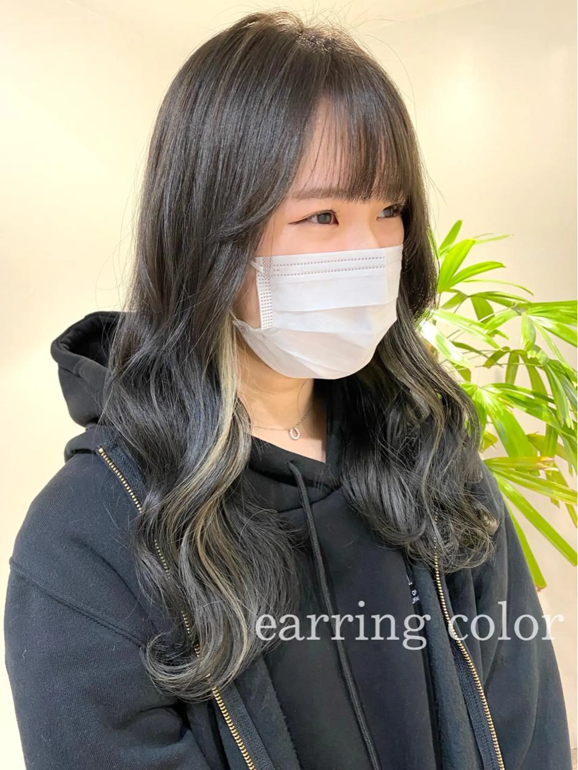 ロング カラー clomus所属・YUKA艶髪 🌸寛ぎ部屋のヘアスタイル