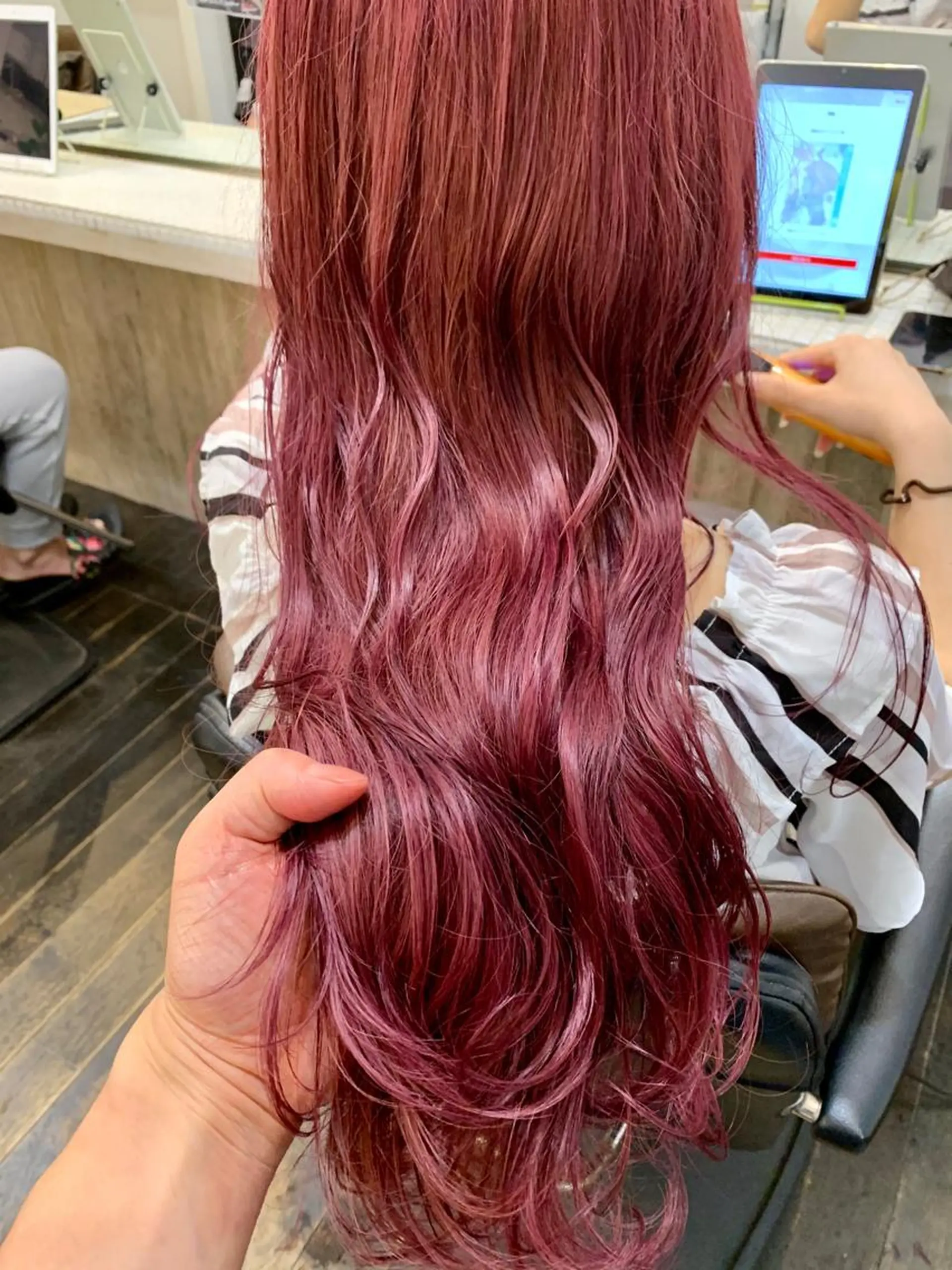 ロング カラー バレイヤージュ ブリーチ ケアブリーチ ダブルカラー ハイライトカラー ヘアカラー 中嶋 【ナカジマ】のヘアスタイル