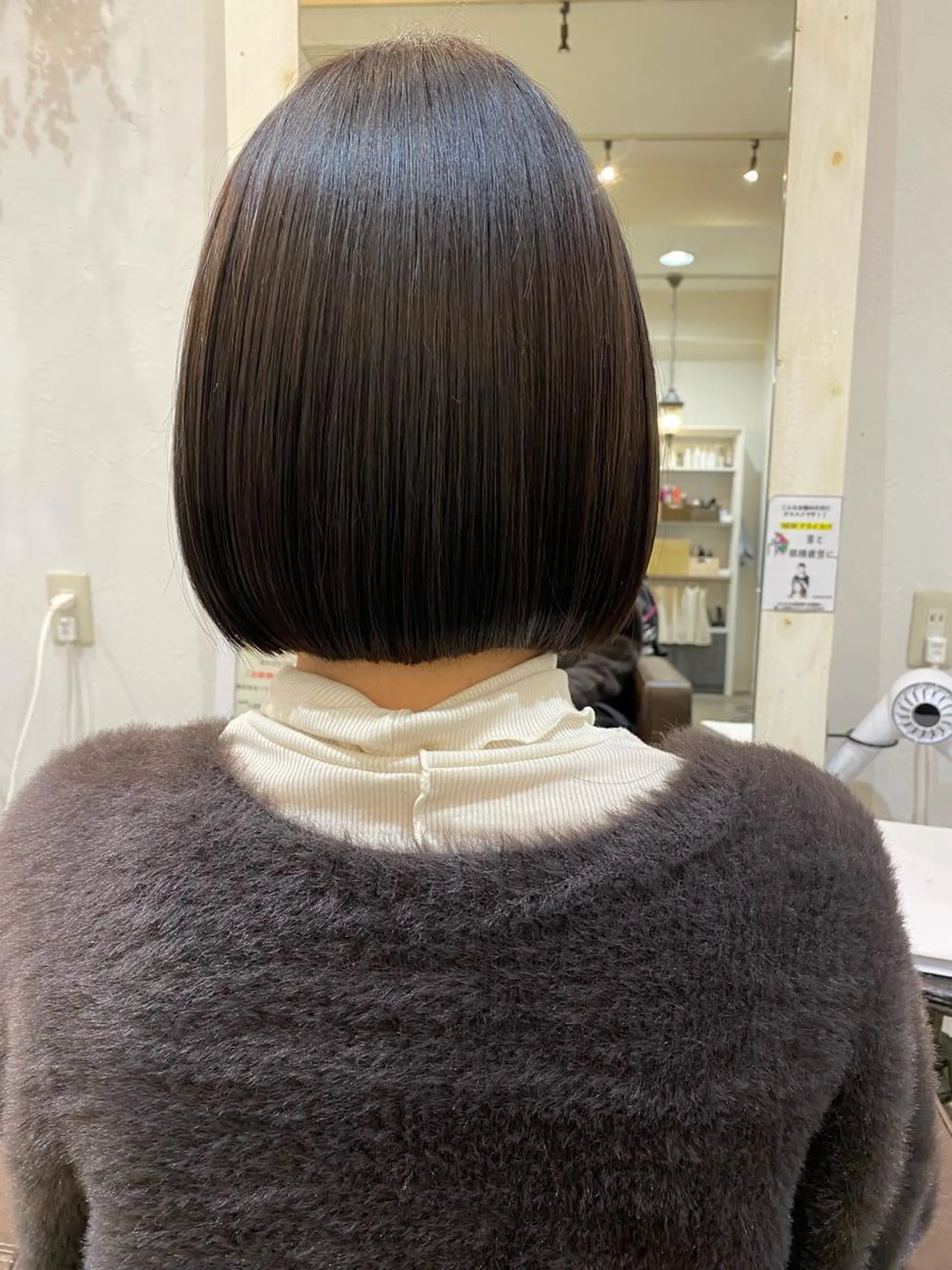 ショート カラー ボブ qulim所属・前橋 姫奈のヘアスタイル