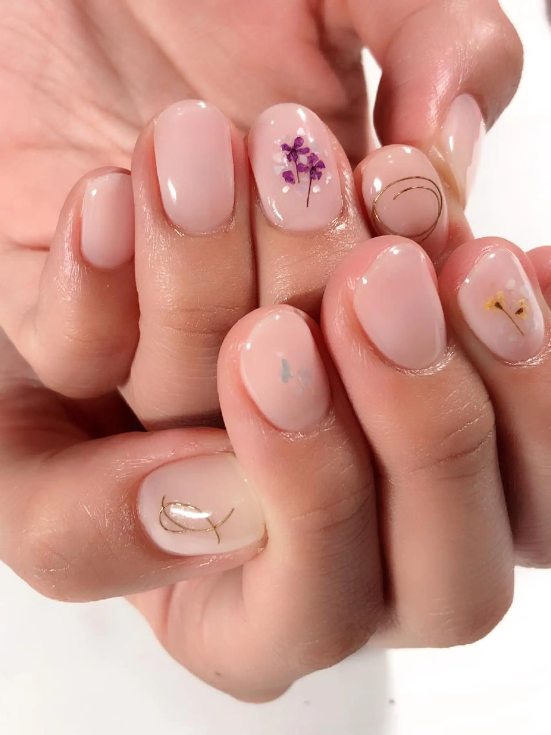 ネイル フラワーネイル atelier la vita所属・lavita. mimuraのネイルデザイン