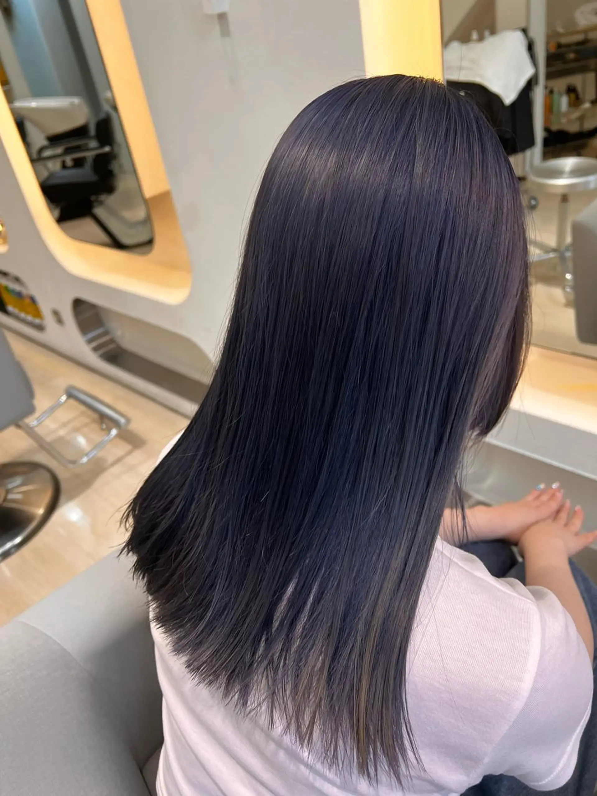 ミディアム カラー パーマ ヘアアレンジ メンズ キッズ マツエク・マツパ アイブロウ カット 堀井 凌平のヘアスタイル