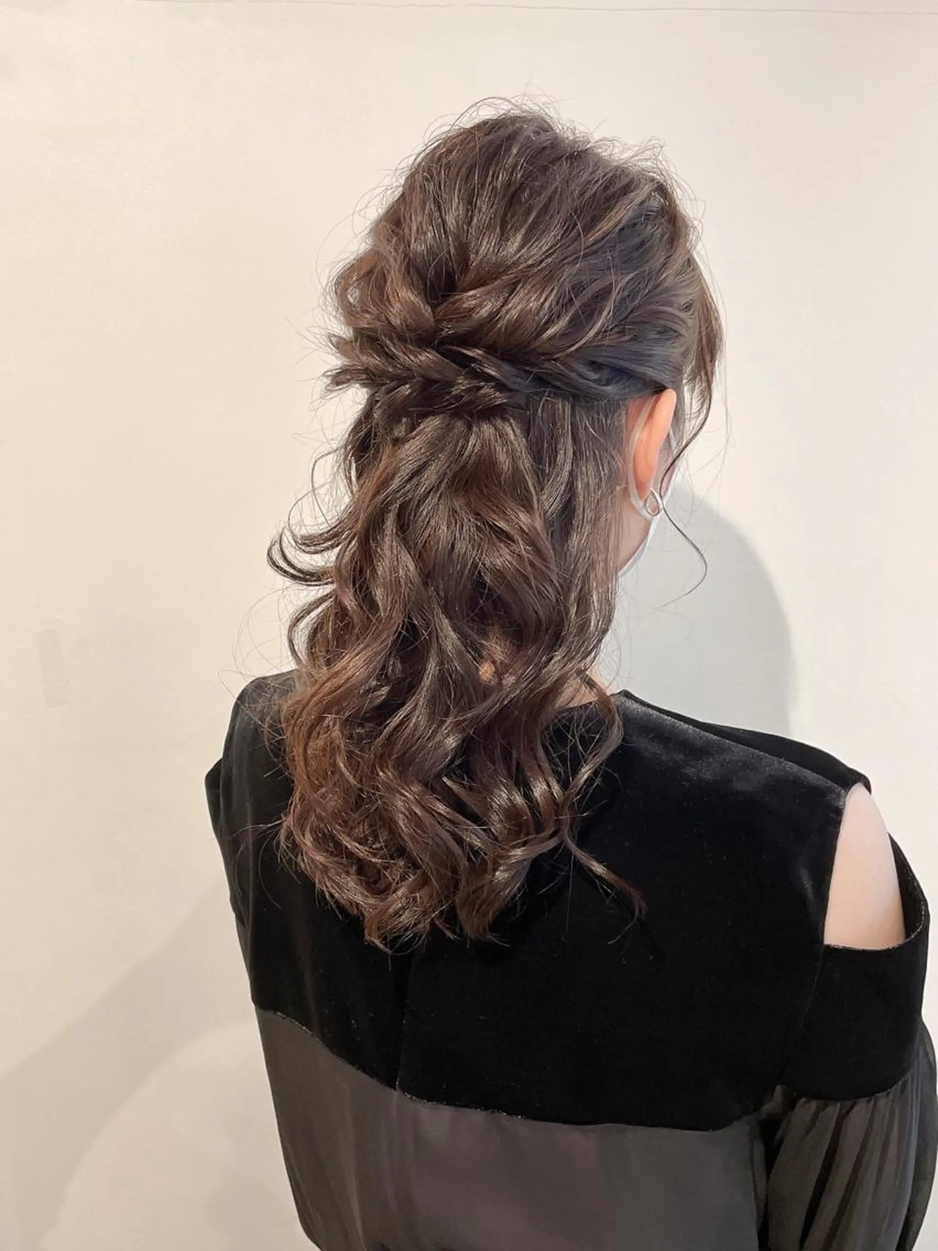 セミロング ヘアアレンジ ハーフアップ ヘアカラー トリートメント ヘアアレンジ にいた　かづしげのヘアスタイル