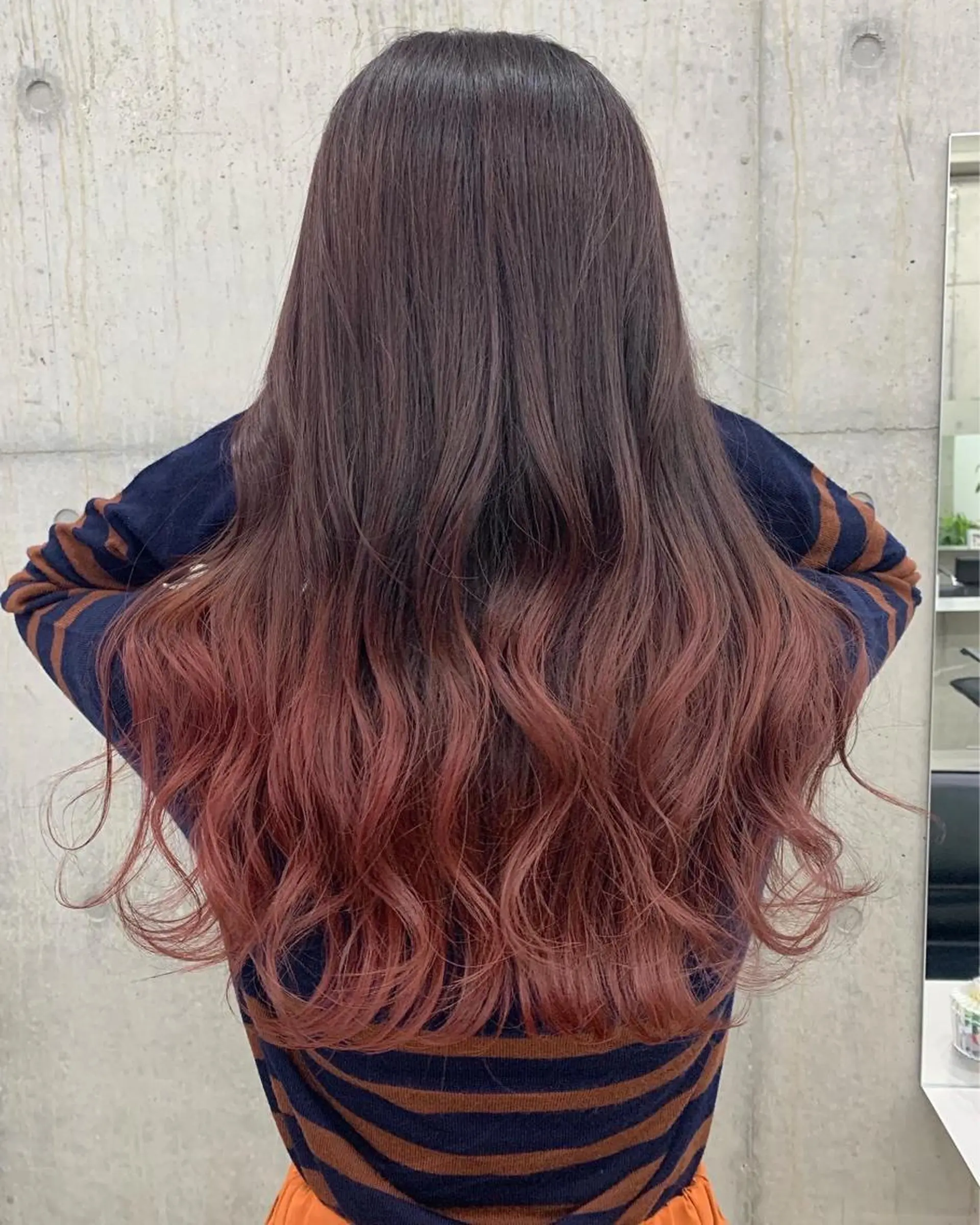 ロング LINOET名古屋所属・ダブルカラー🩶上村 純妃🩶名駅徒歩5分のヘアスタイル