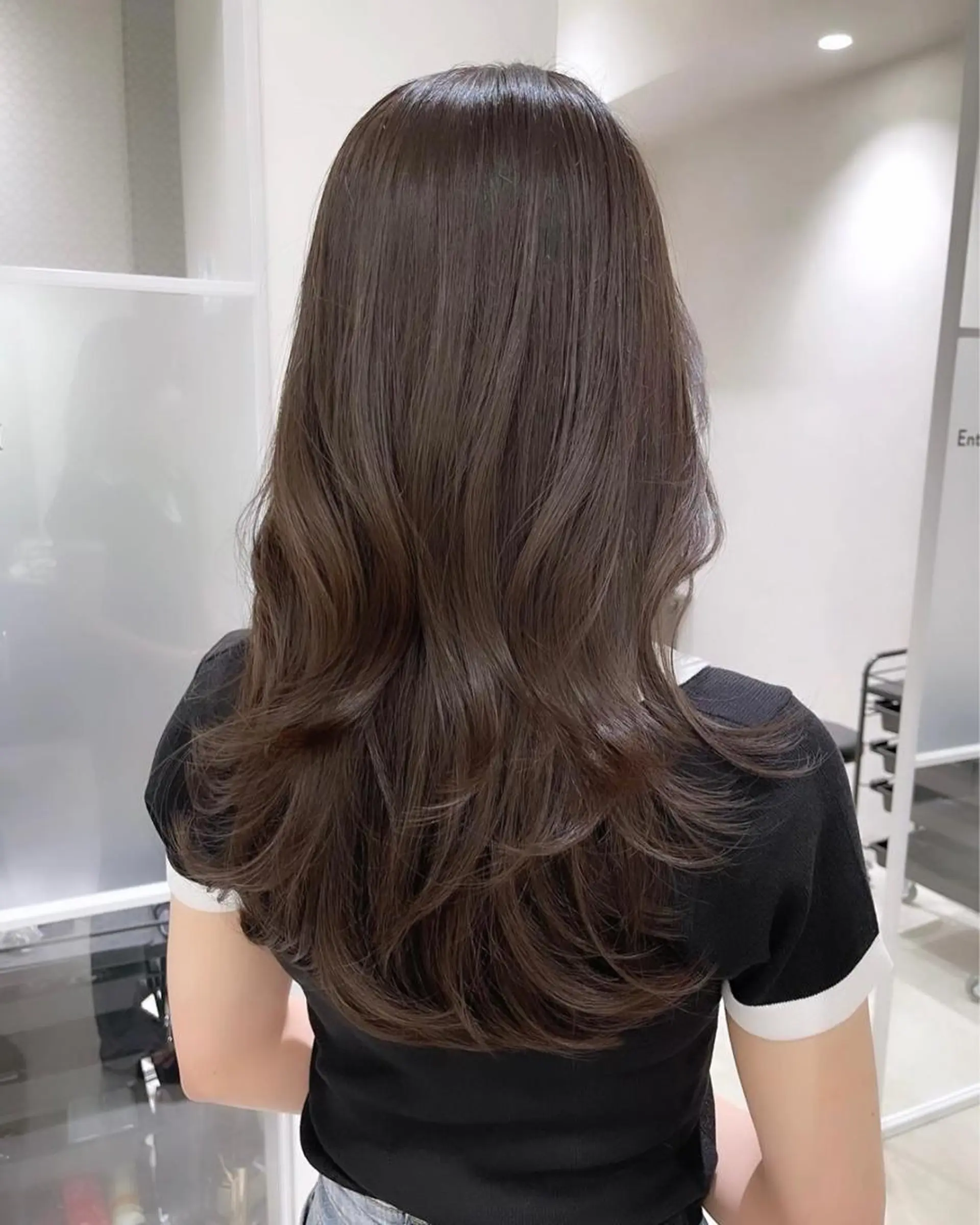 ロング MOOD,所属・開發 智也のヘアスタイル