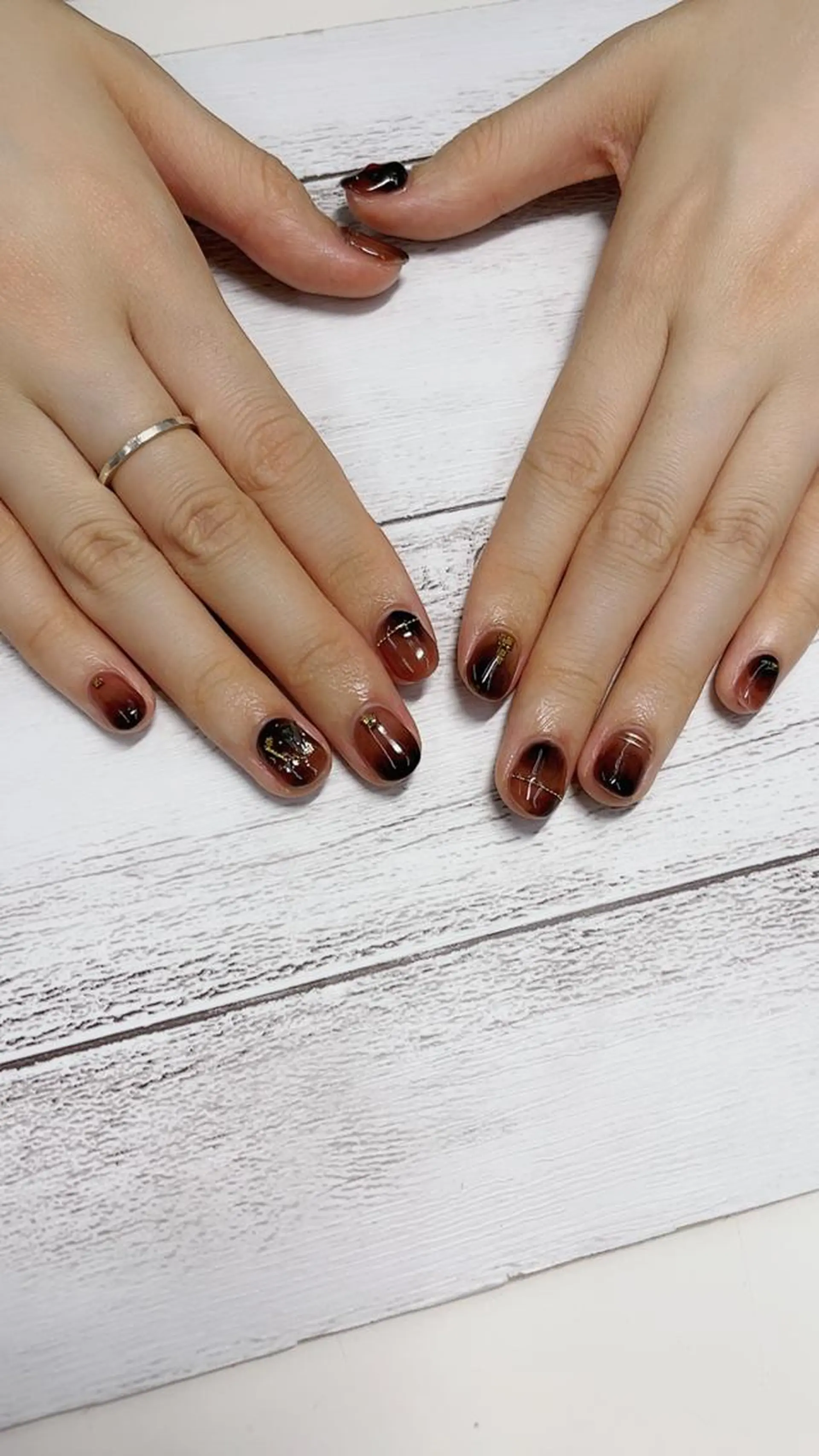 ネイル ハンドネイル リラネイル Aikenのネイルデザイン