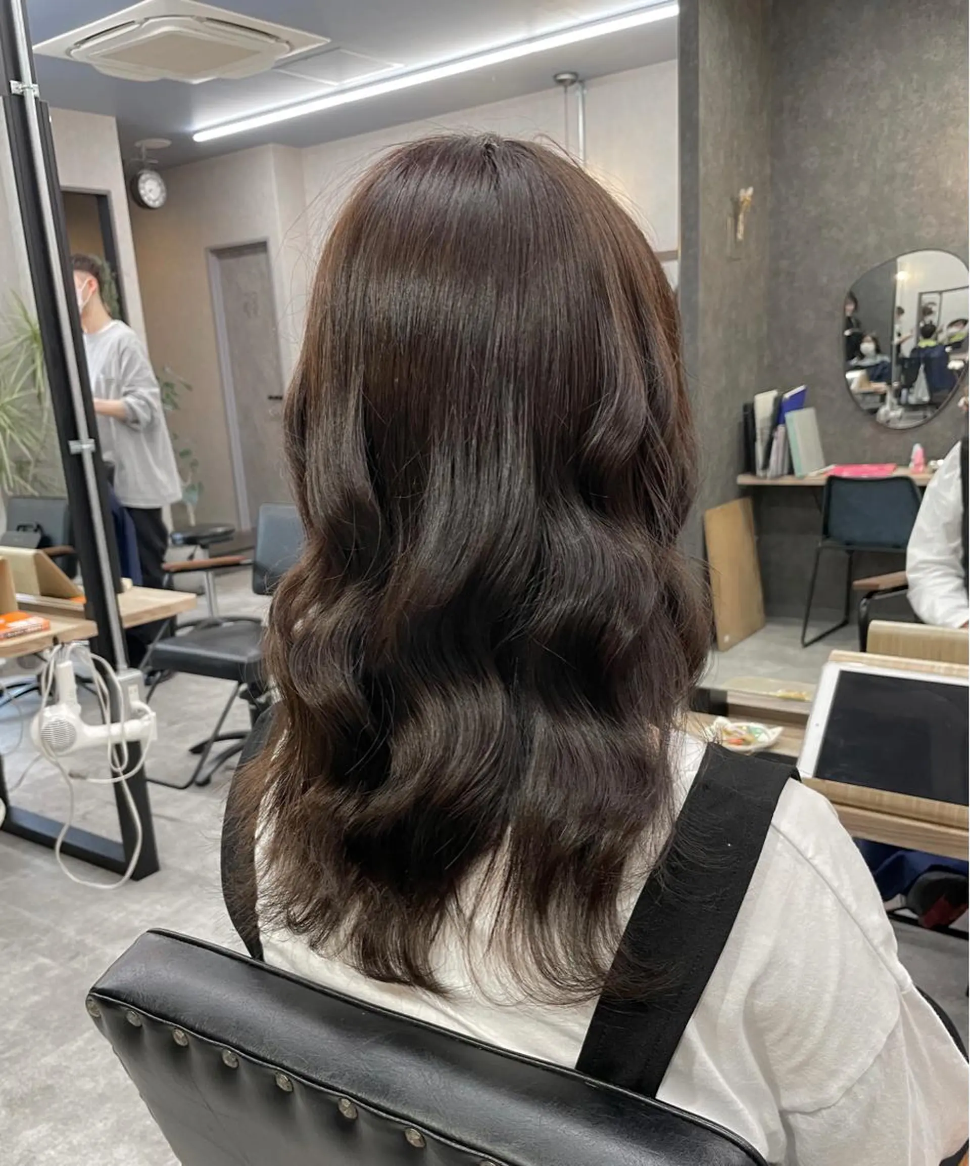 ミディアム カラー いなみね はるきのヘアスタイル