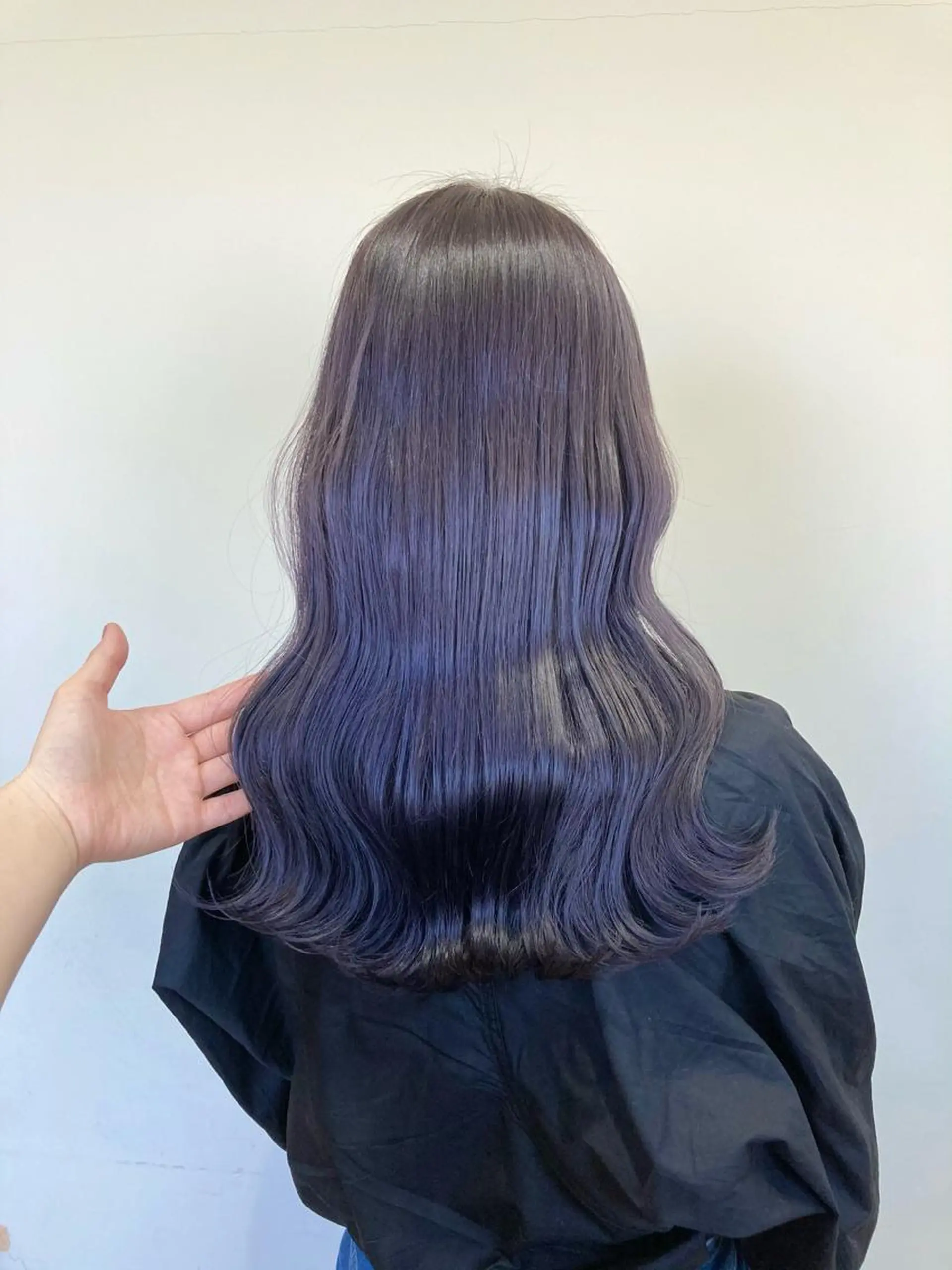 ロング 梅山 美侑のヘアスタイル