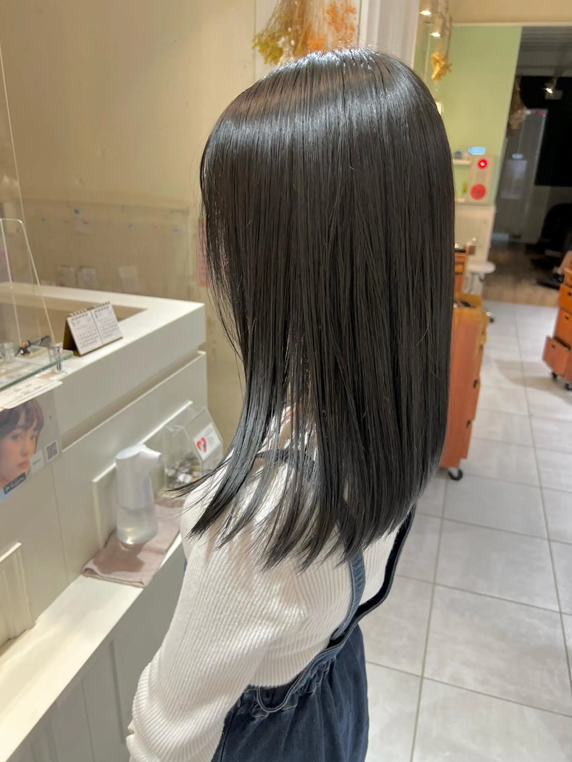 セミロング カラー ヘアアレンジ 🌷山田 有友名🌷のヘアスタイル