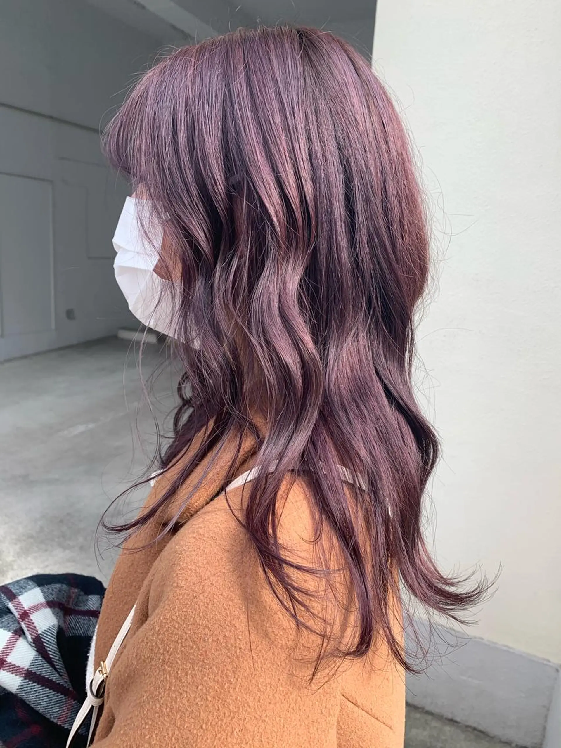 セミロング カラー ボルドーカラー カシス ピンクカラー バイオレットカラー イワタ マハ/ minim hairのヘアスタイル