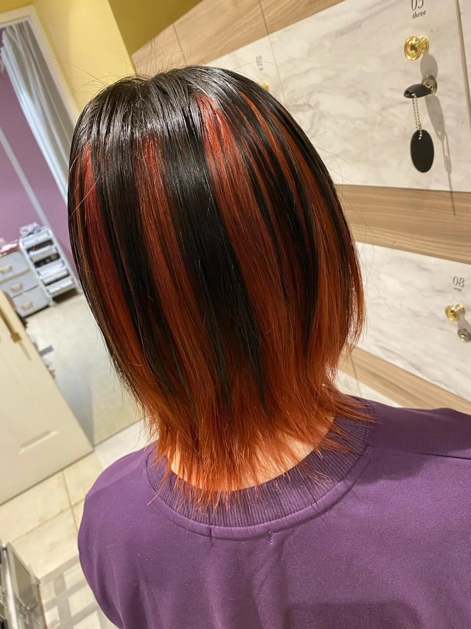 カラー ブリーチ デザインカラー レッドカラー 床櫻 唯のヘアスタイル